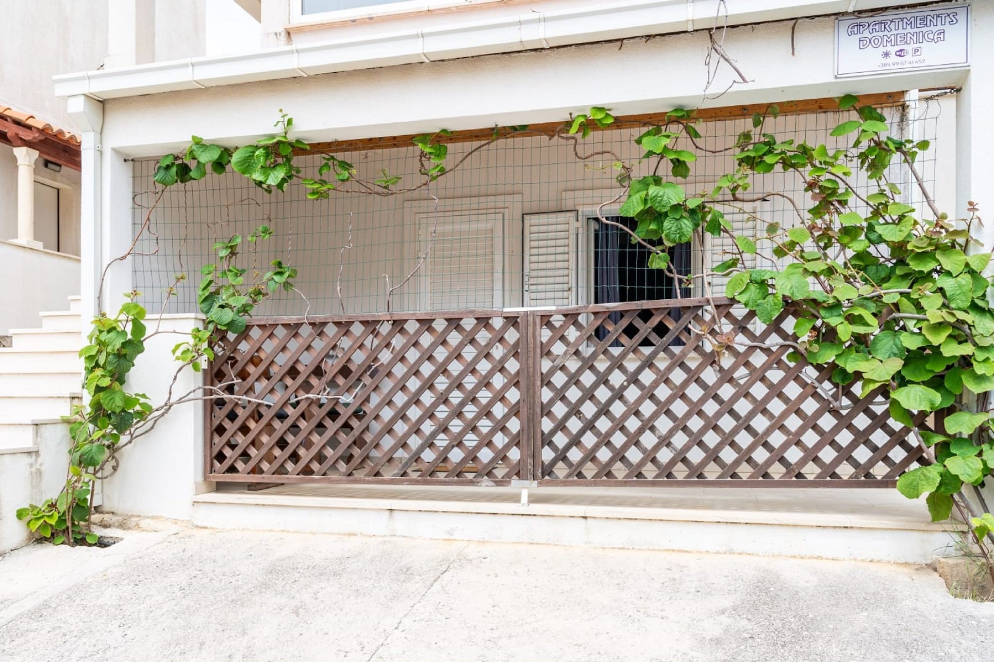 Studio Apartment Feather - Studio Apartment with Terrace-Outdoor