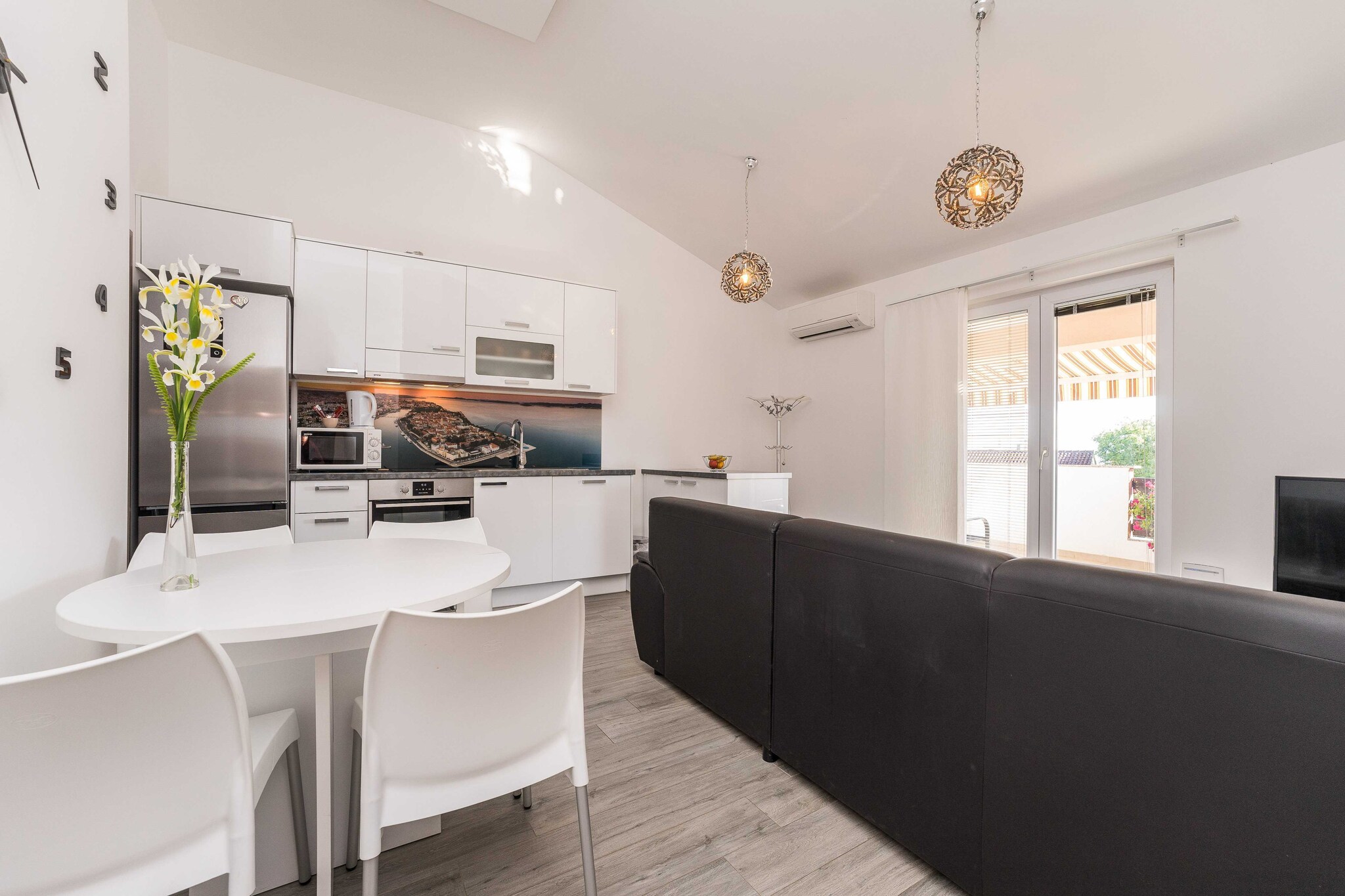 Apartments Maza - One Bedroom Apartment with Balcony  (Angela)