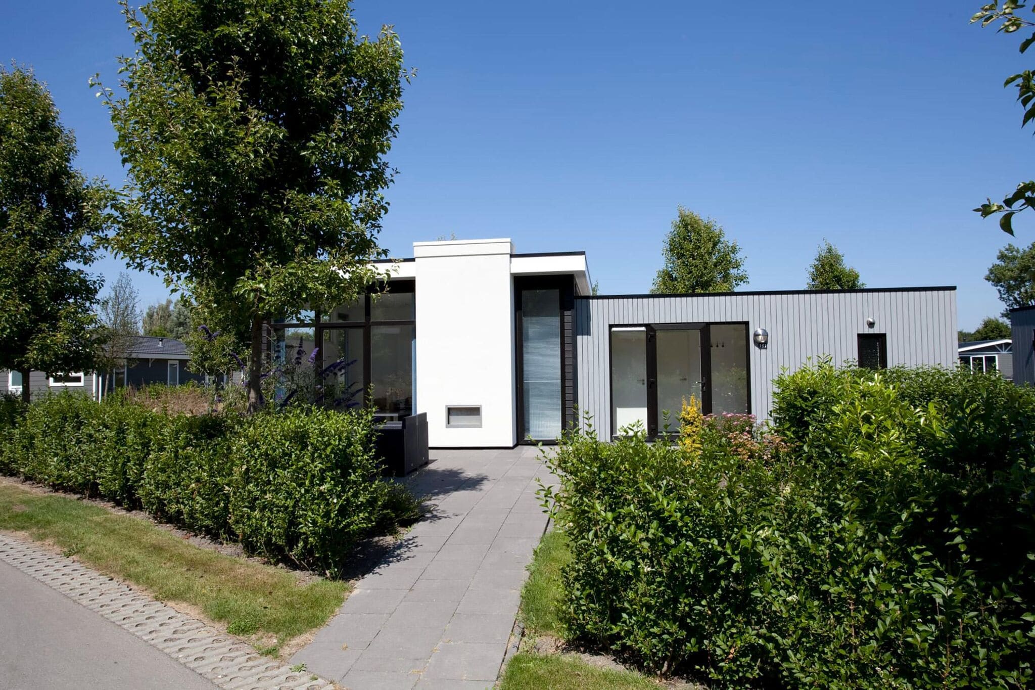 Modernes Ferienhaus mit Geschirrspüler, in einem Ferienpark, 25 km aus Amsterdam