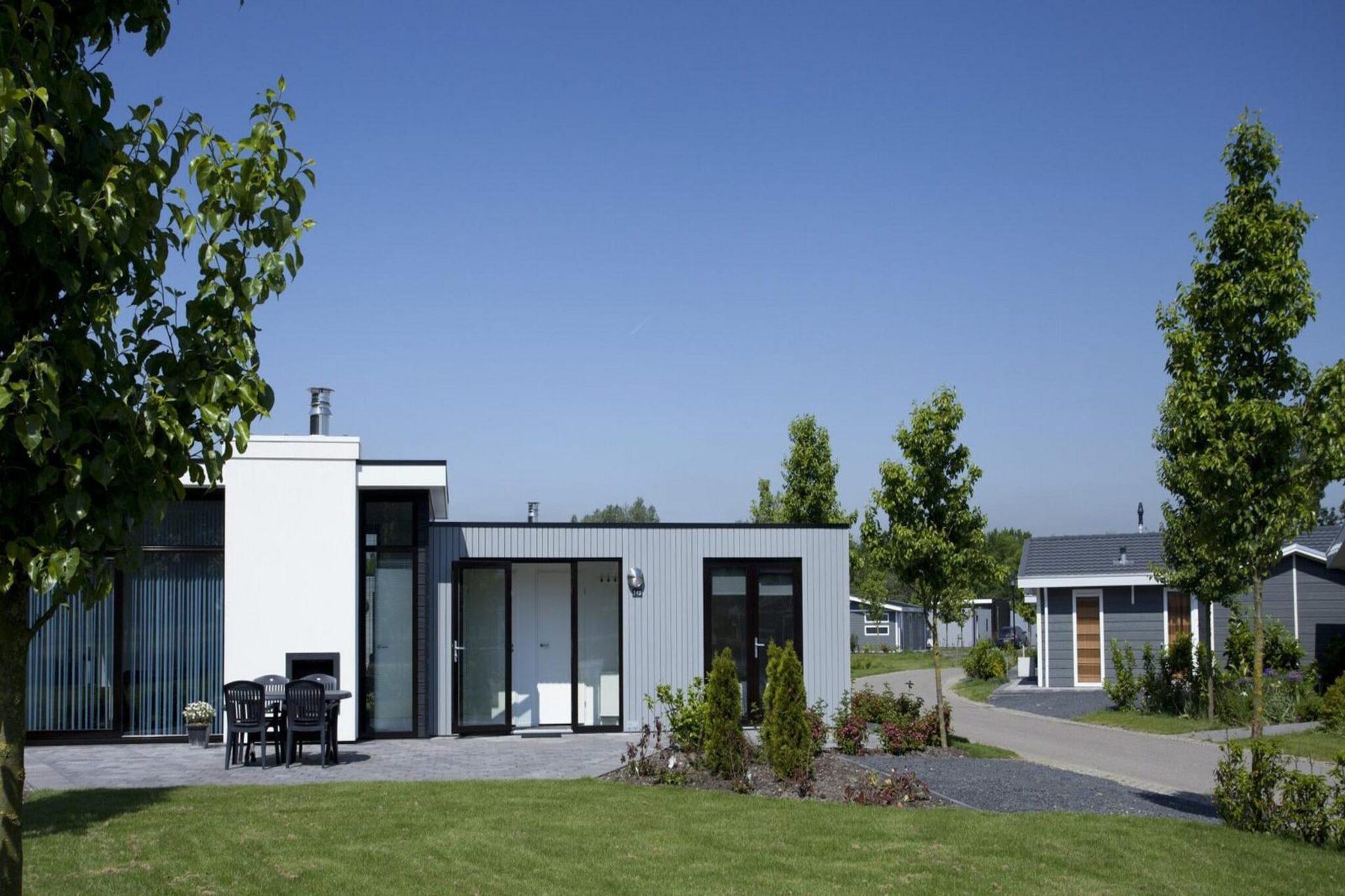 Exterior Summer