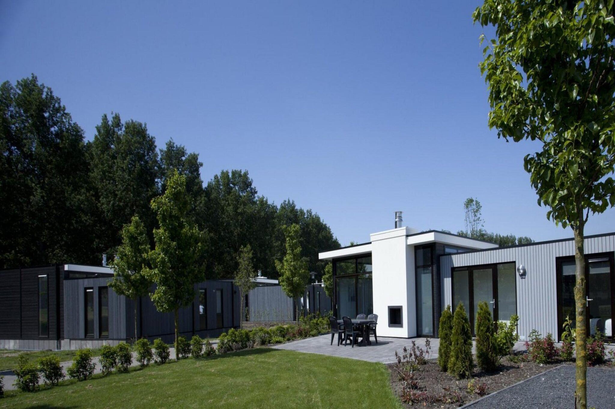 Exterior Summer