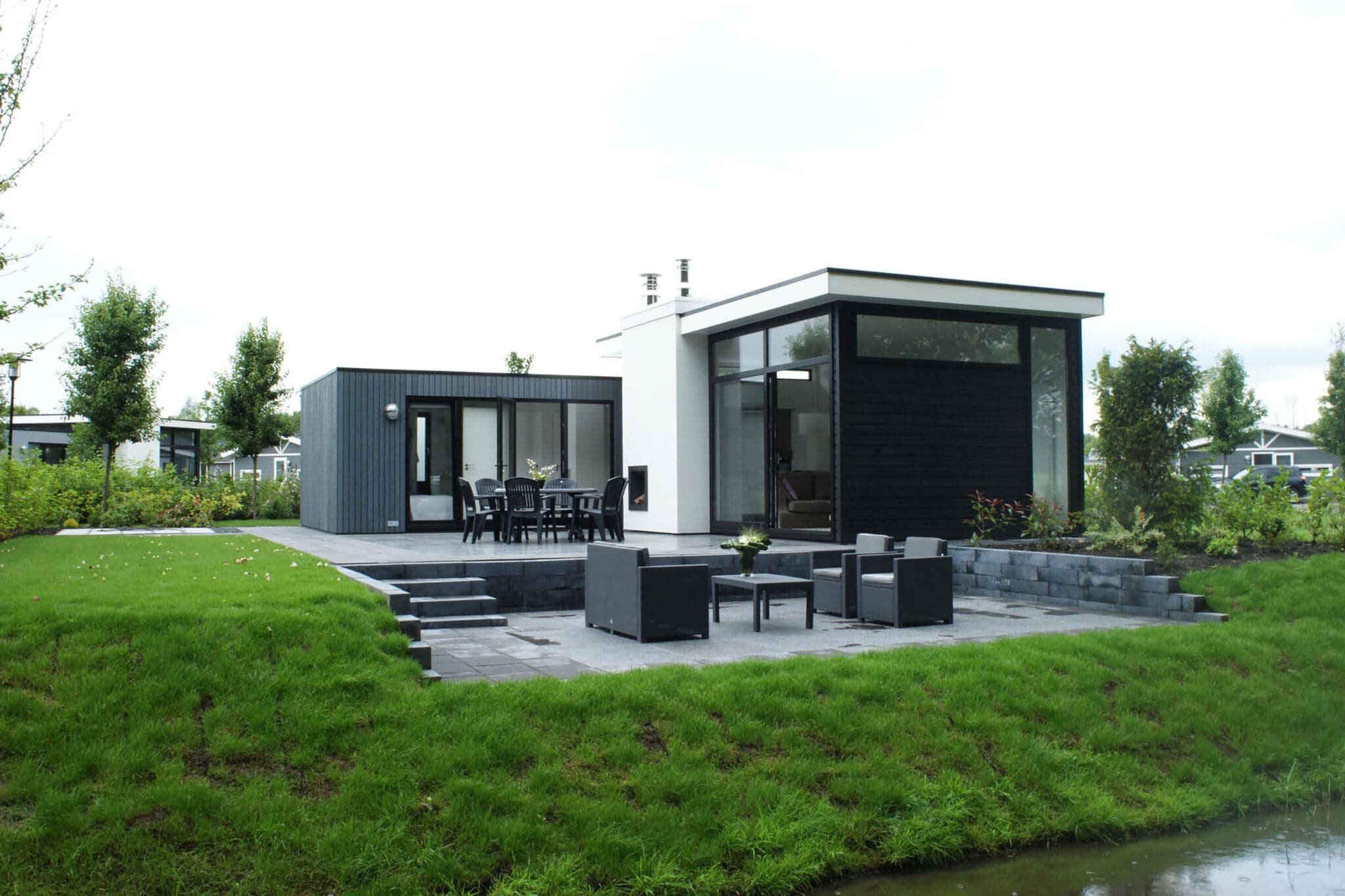 Modern holiday home near the golf course