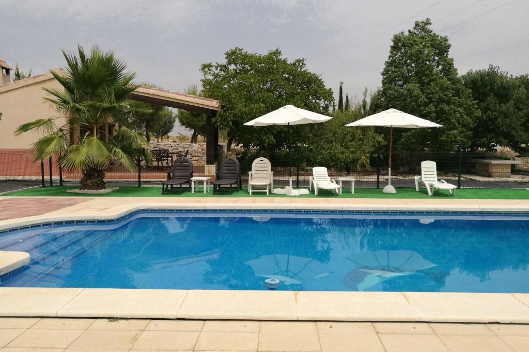 Mooi vakantiehuis in Moratalla met tuin en zwembad
