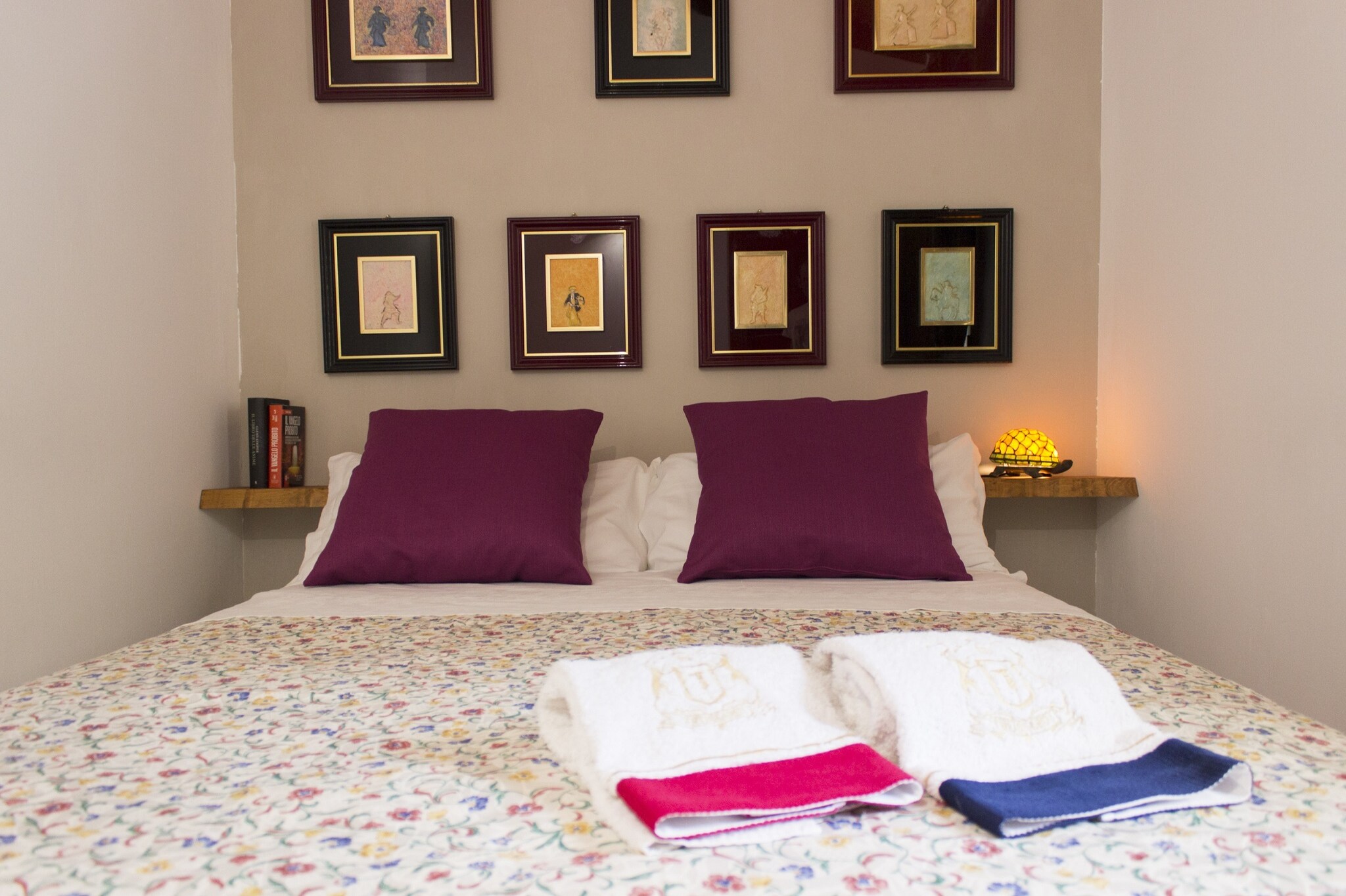 Bed Room