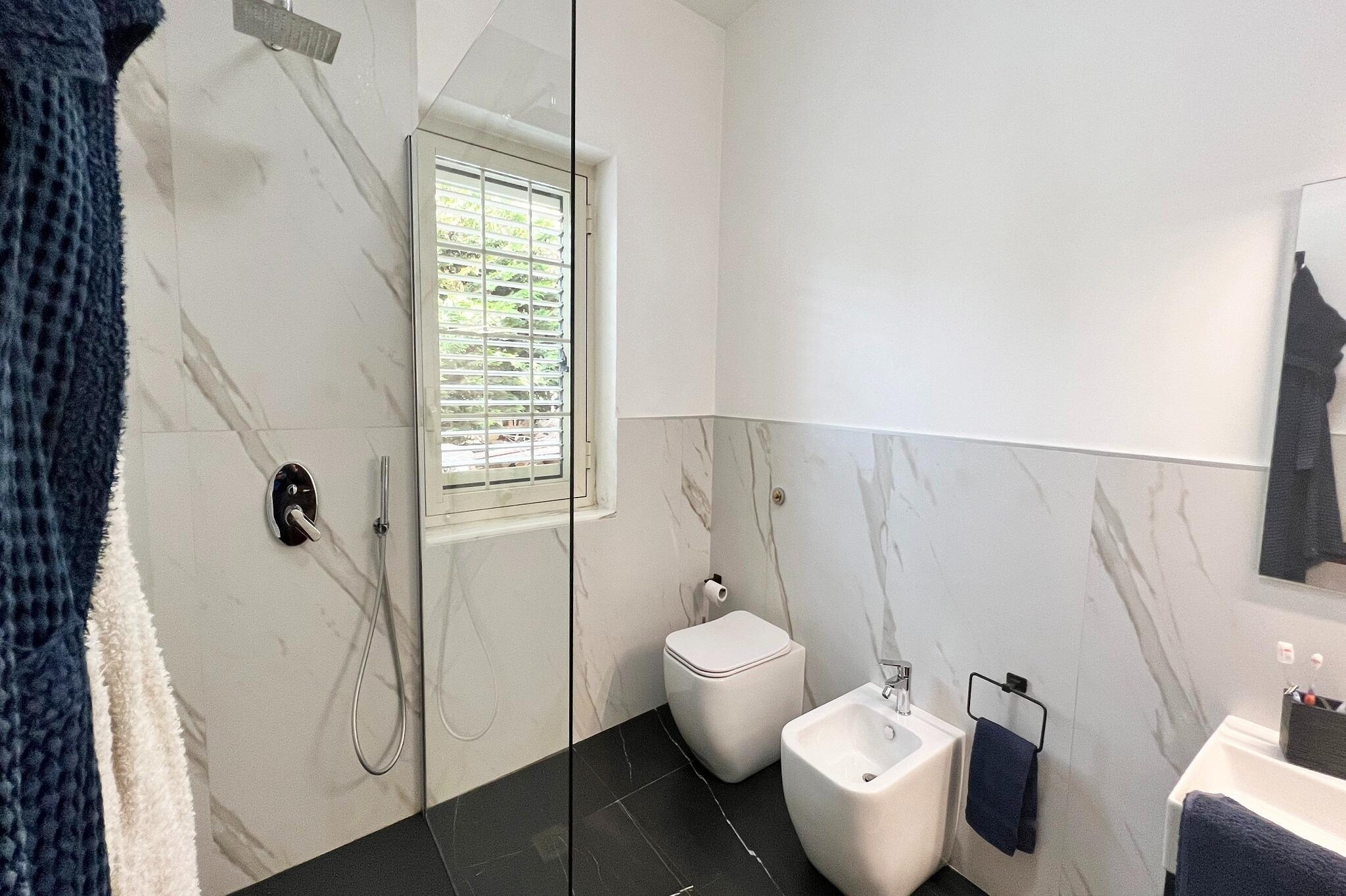 Bath Room