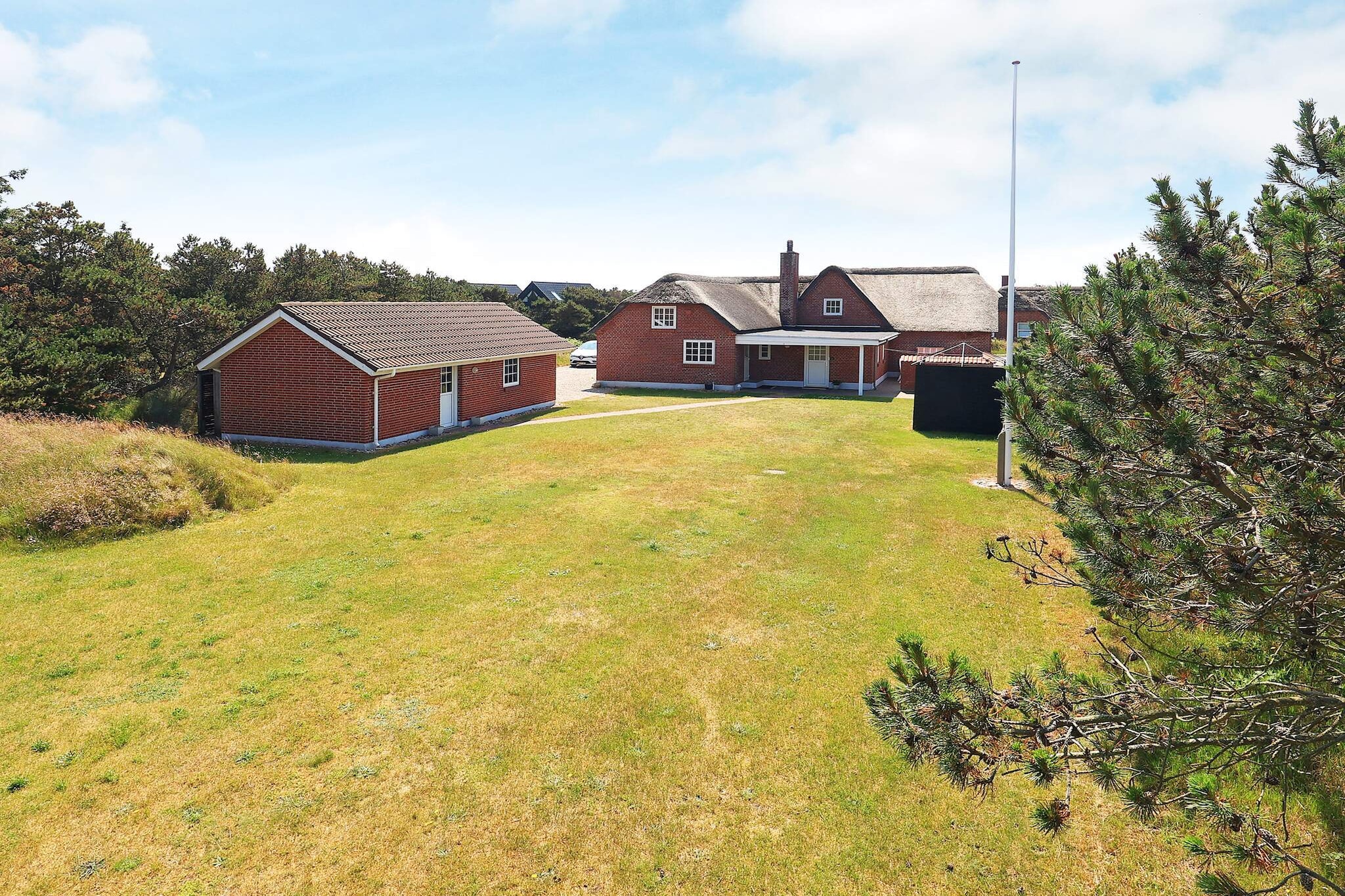6 person holiday home in Blåvand-By Traum - View