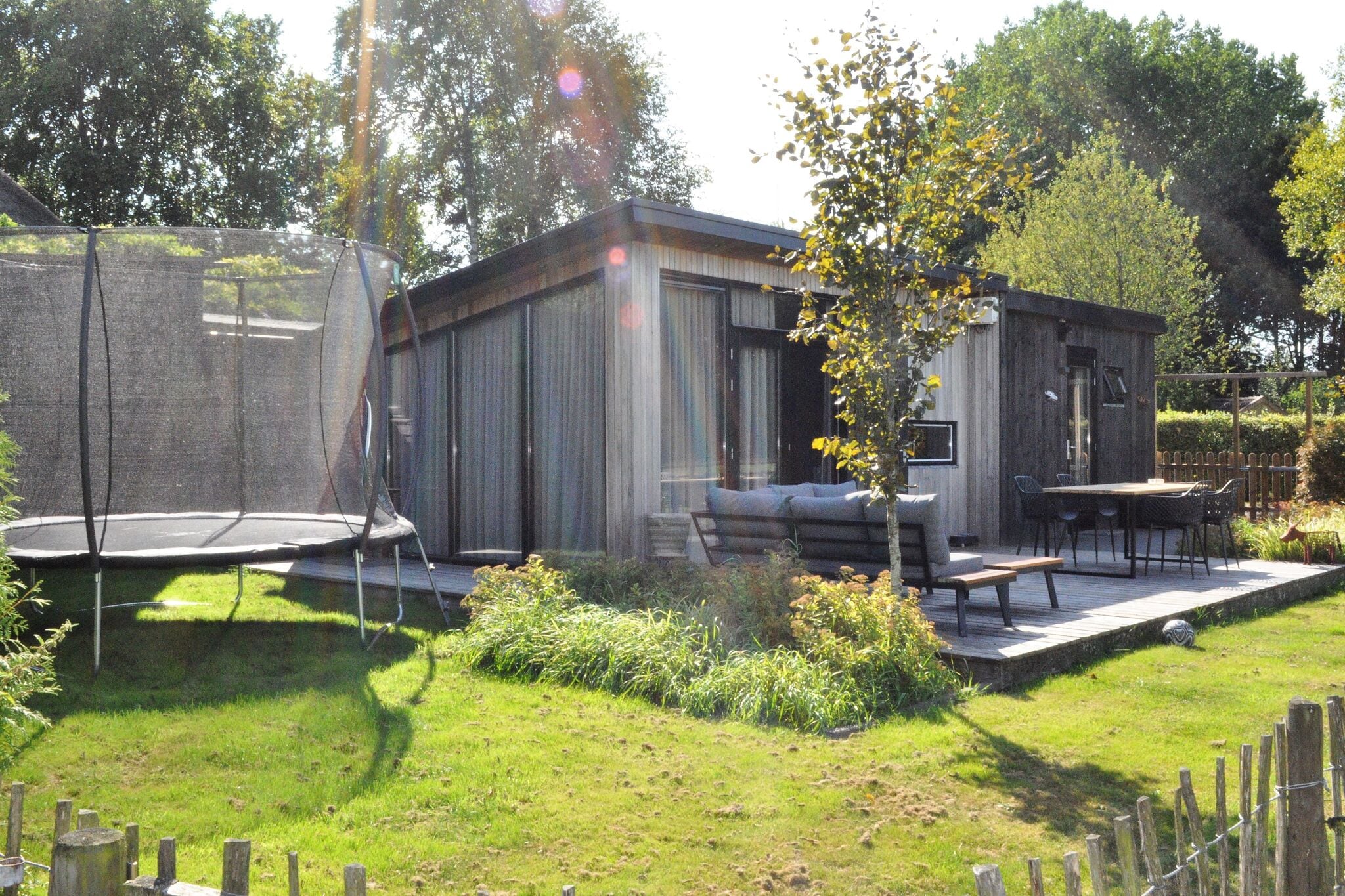 Detached chalet in Friesland with fenced garden