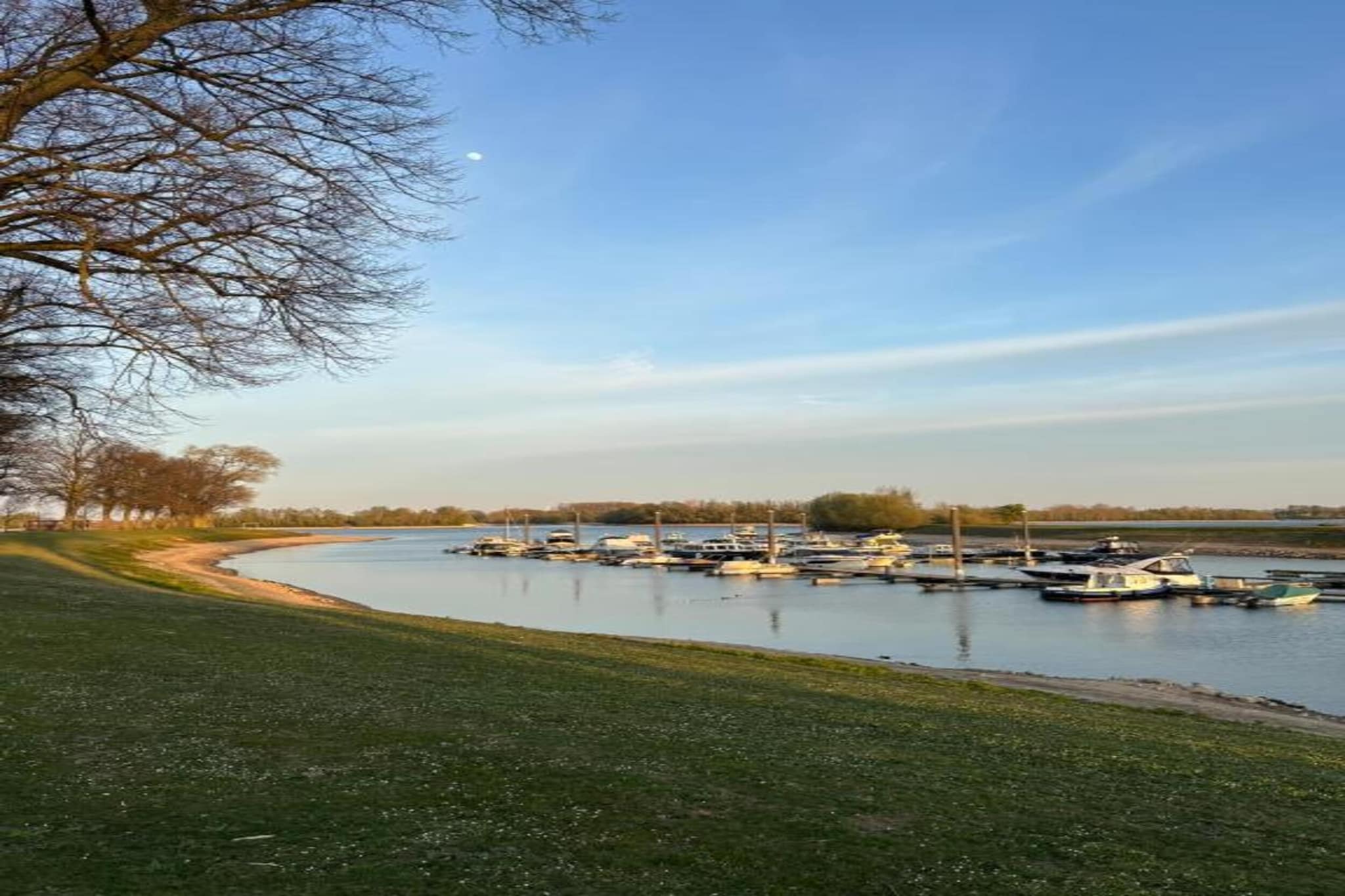 Recreatiepark Rhederlaagse Meren 8-Gebieden zomer 20km