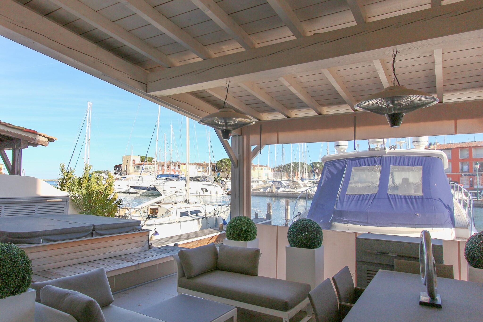 Spacious holiday home in Port Grimaud with hot tub
