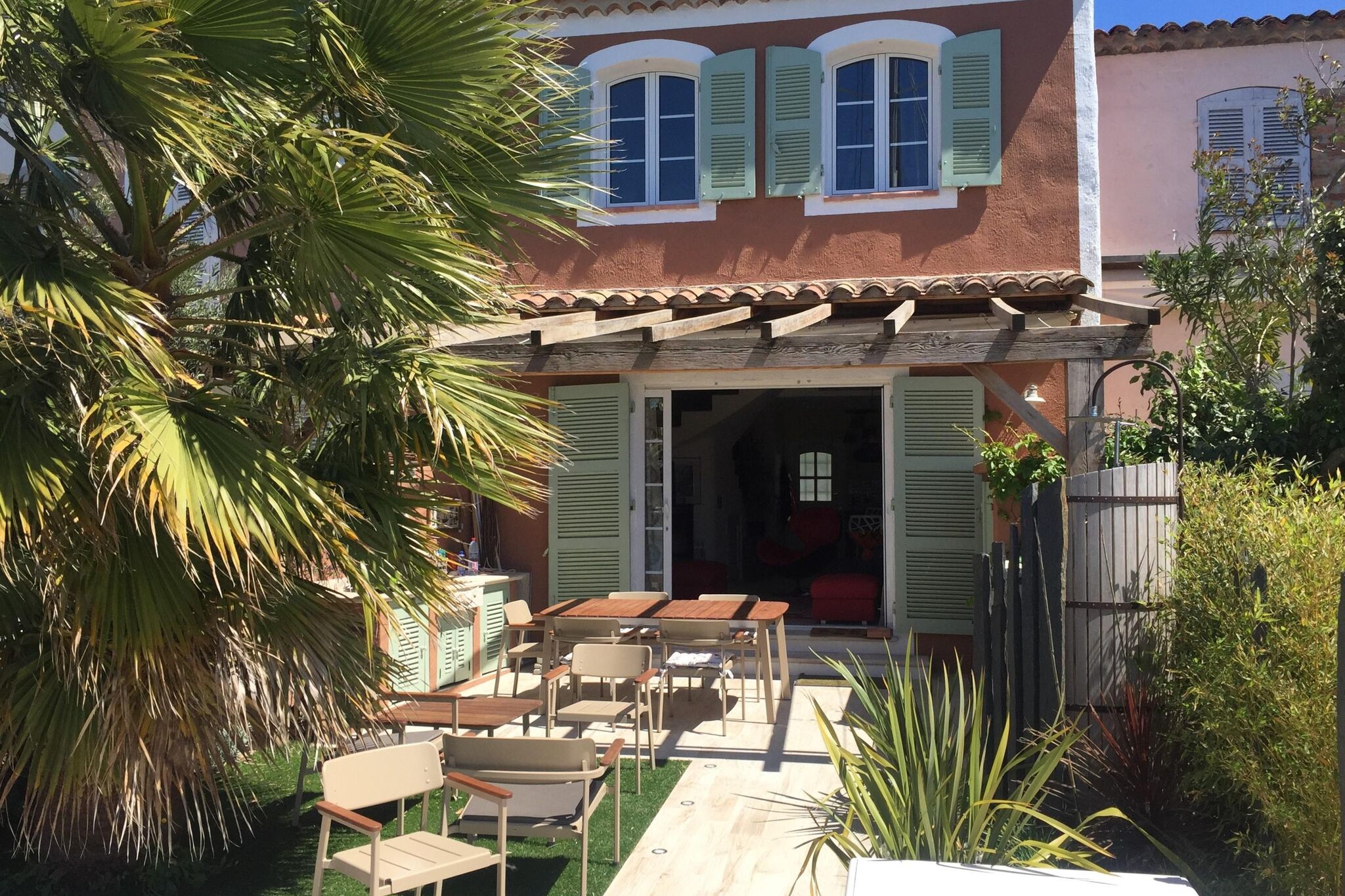 Lovely holiday home in Port Grimaud with terrace