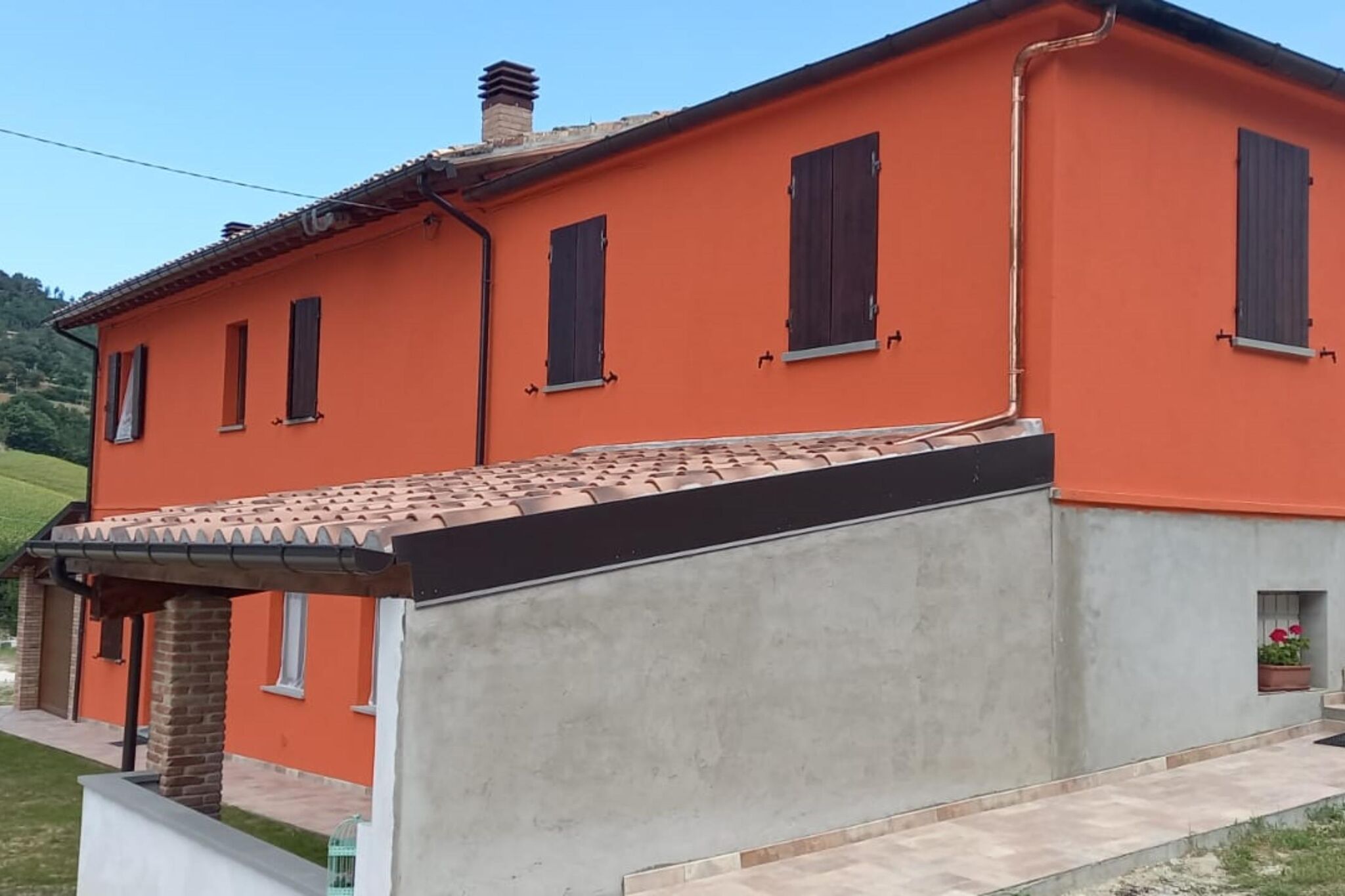 Maison de vacances confortable dans la charmante campagne d'Urbino