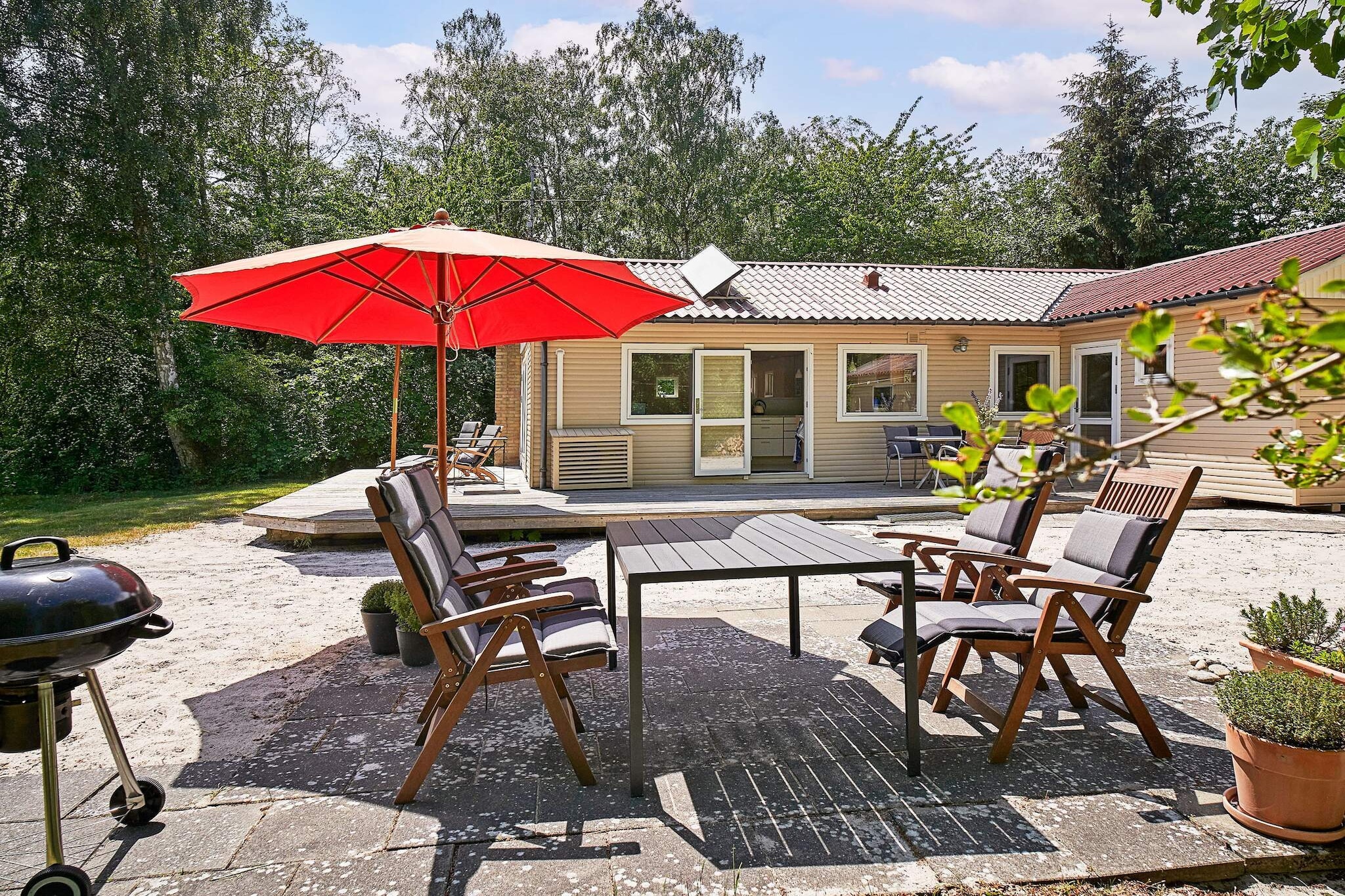 Modern Cottage near Beach