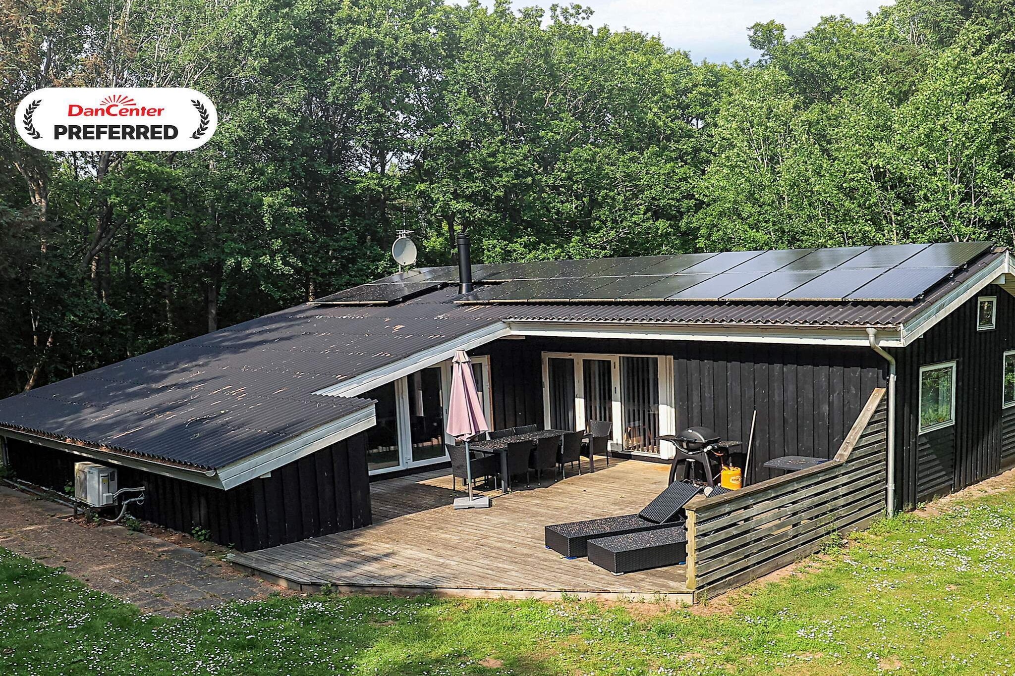 8 person holiday home in Ålbæk-By Traum