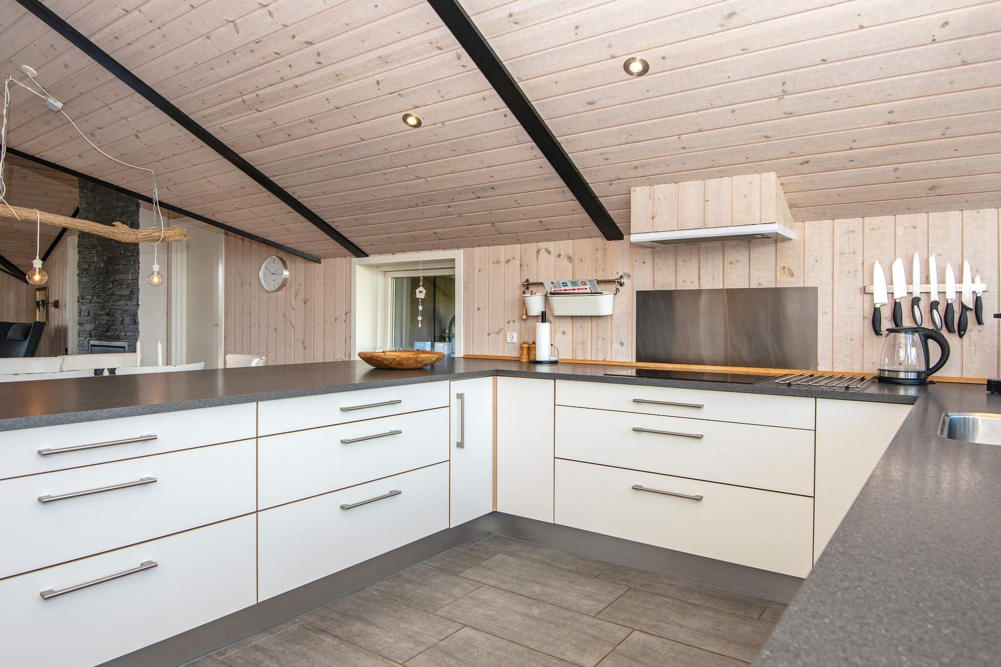 Luxe vakantiehuis met 7 gastenverblijven in Hejls - Binnen