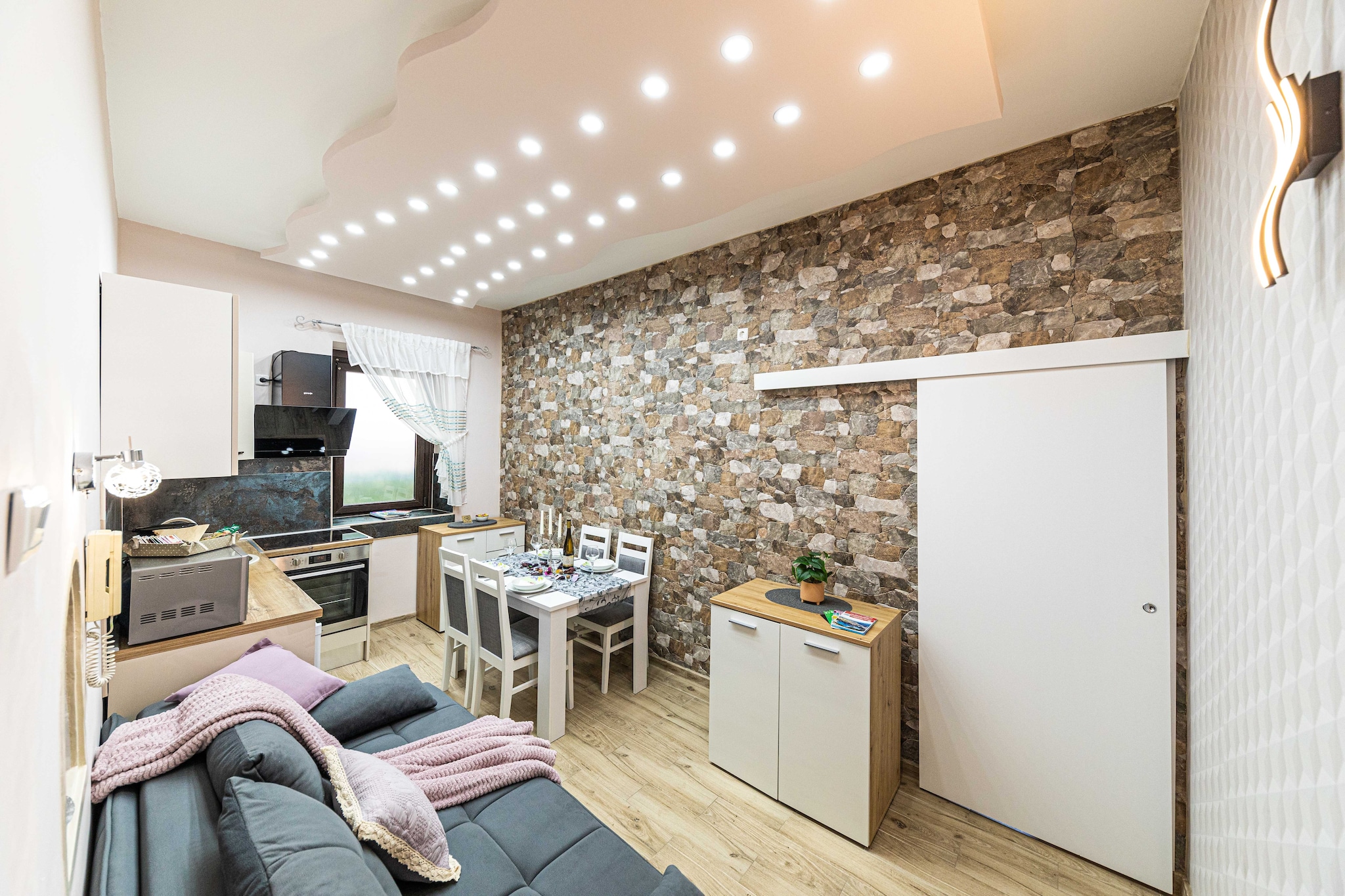 Apartments Keka - One Bedroom Apartment-Salon