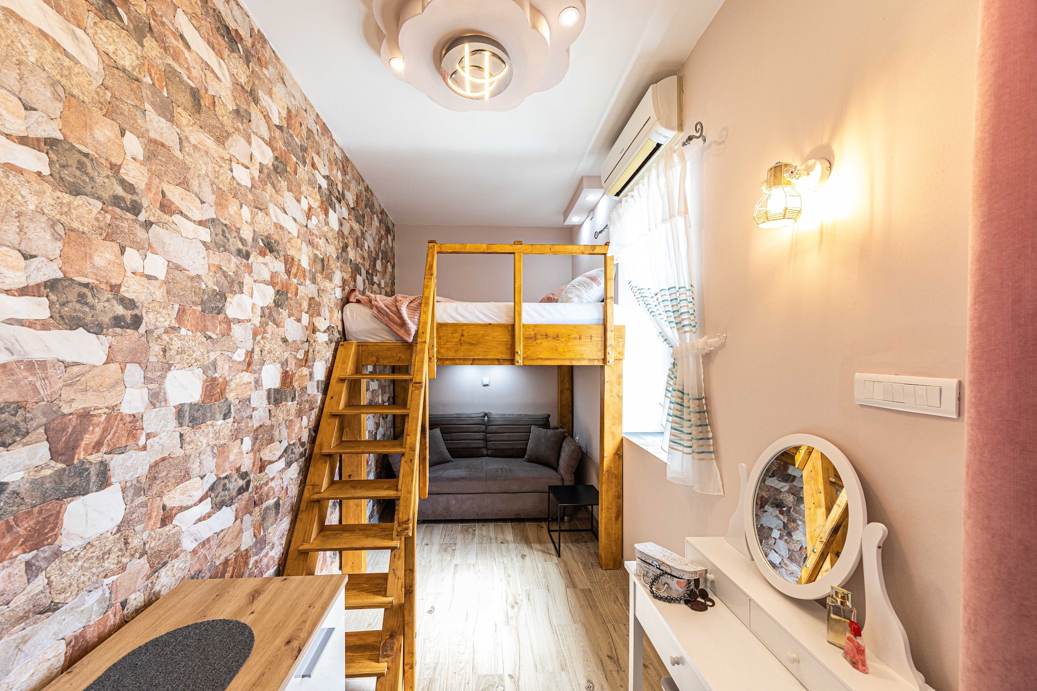 Apartments Keka - One Bedroom Apartment-Chambre