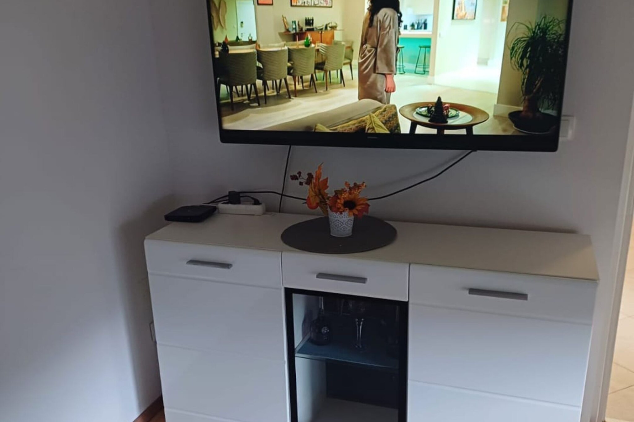 Apartment Alba - Three Bedroom Apartment with Loggia