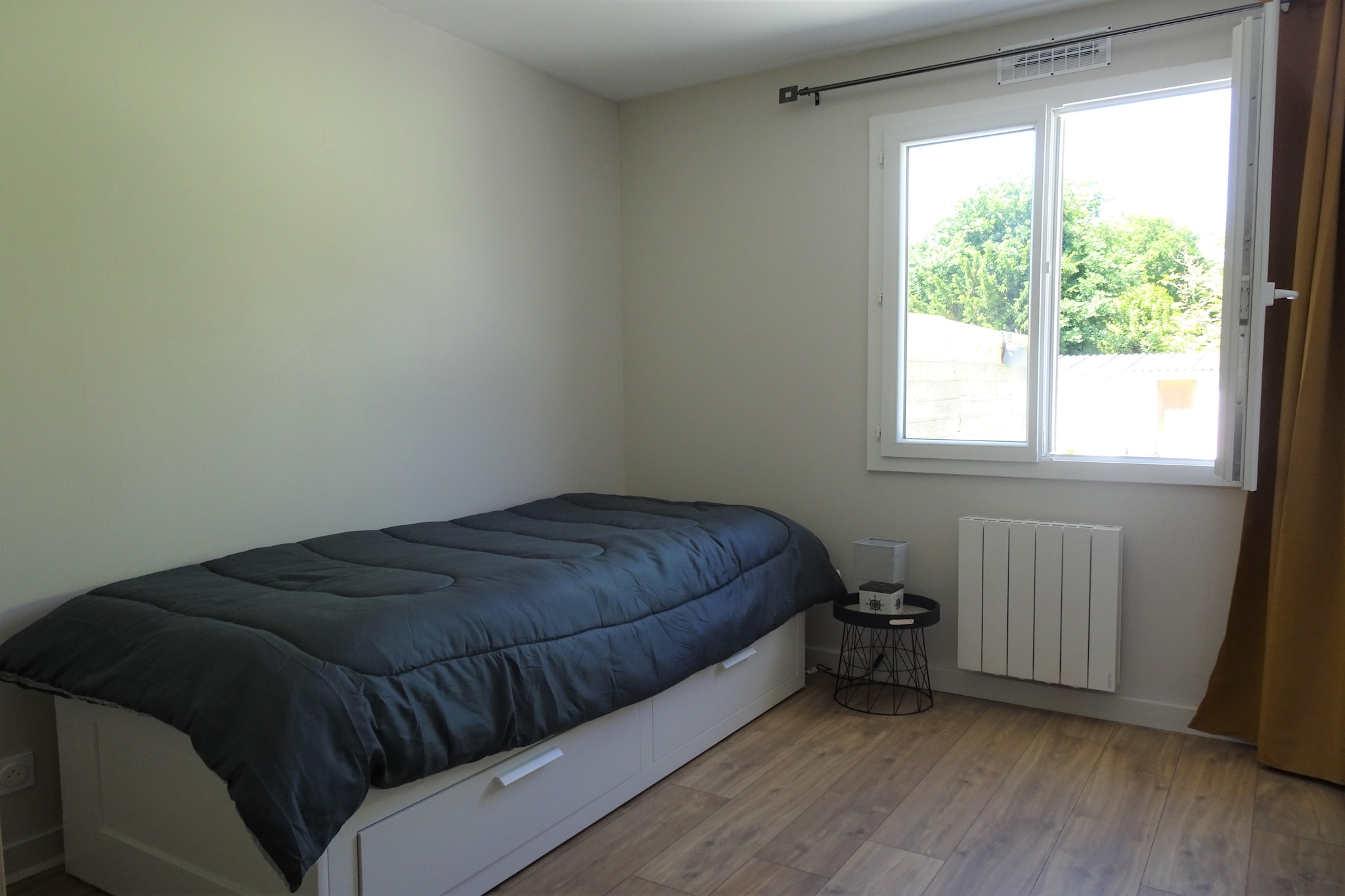 Bed Room