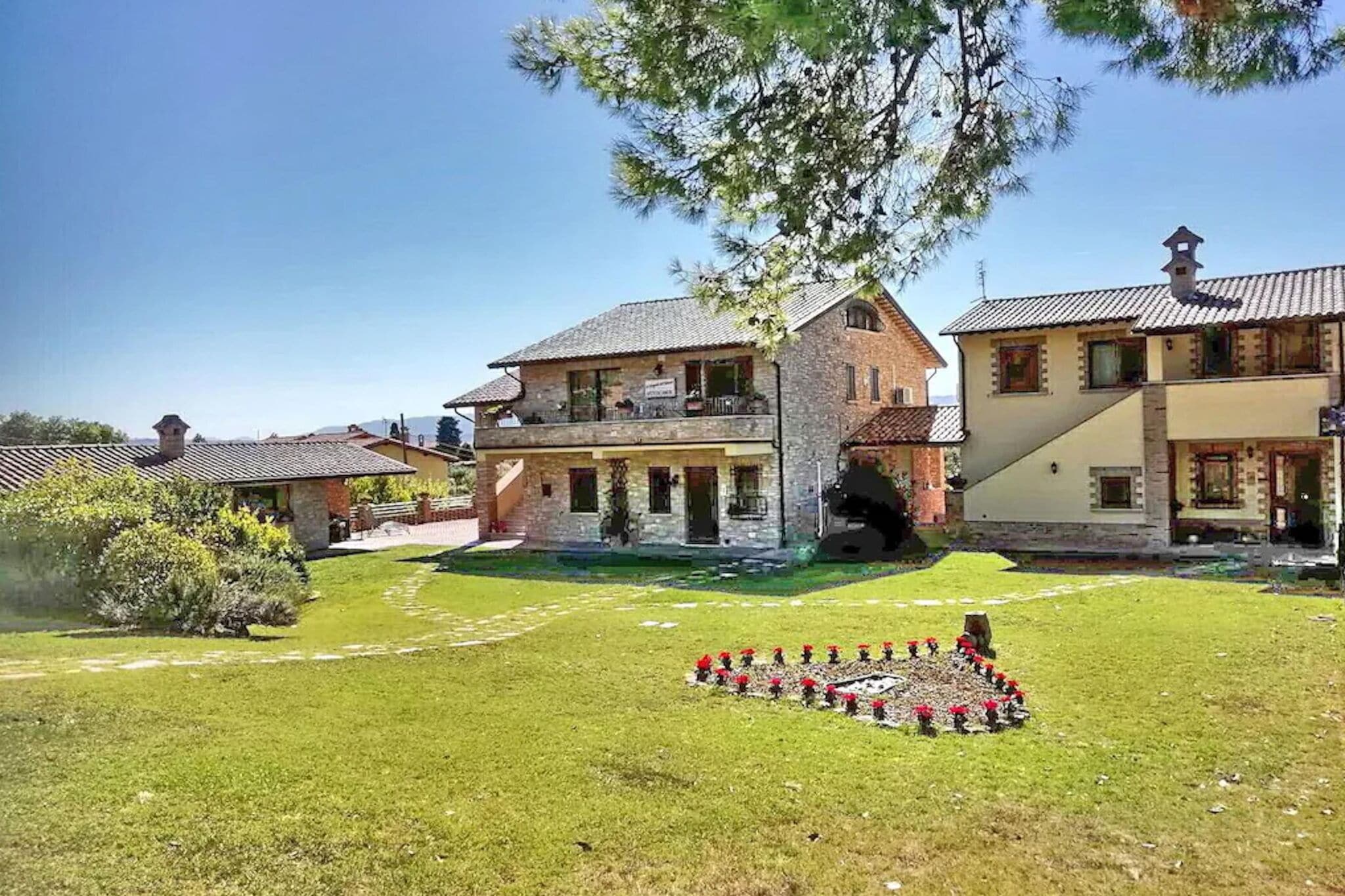 Welcoming holiday home in Assisi with swimming pool