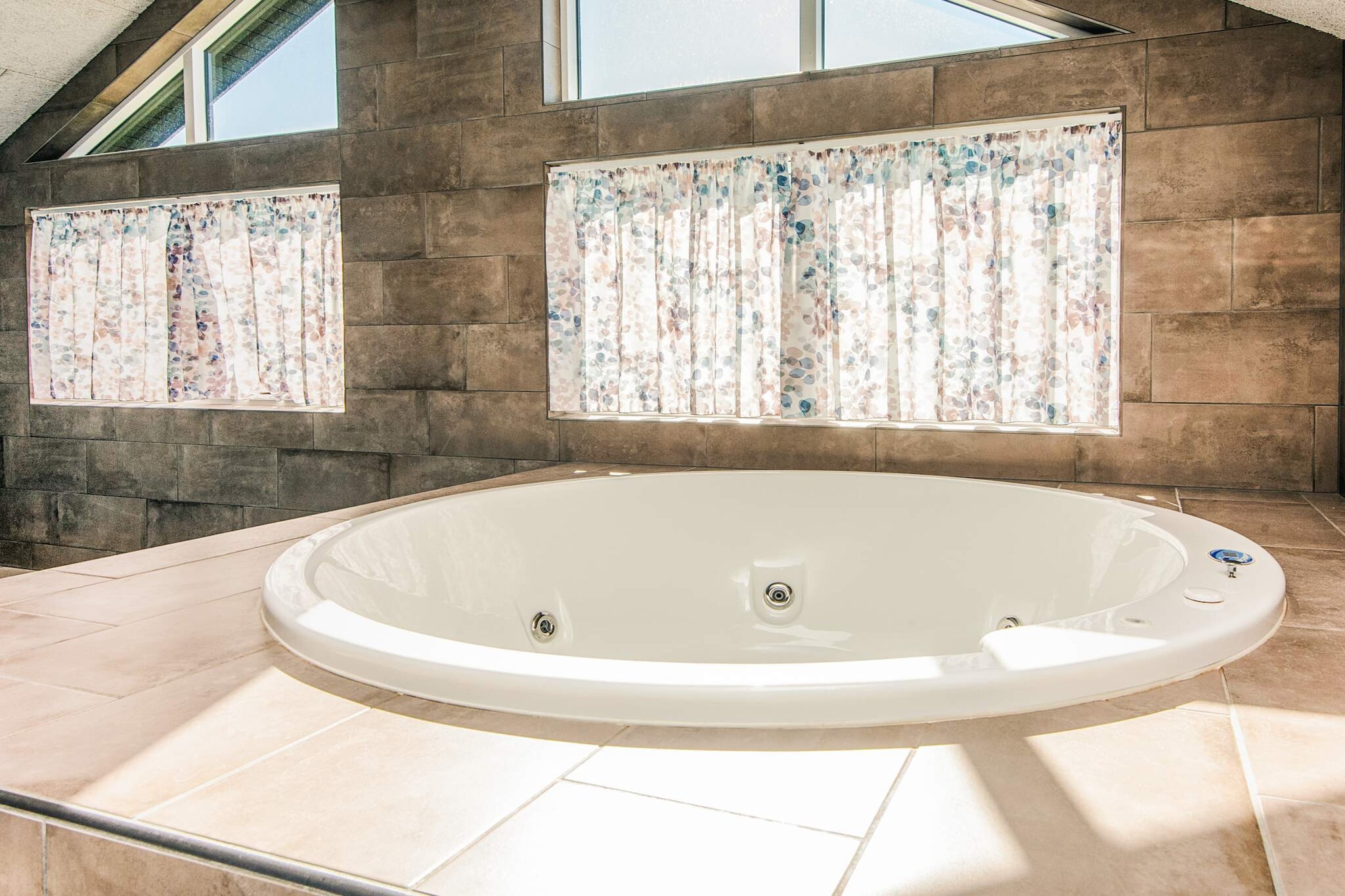 Luxe vakantieverblijf met zwembad - Spa