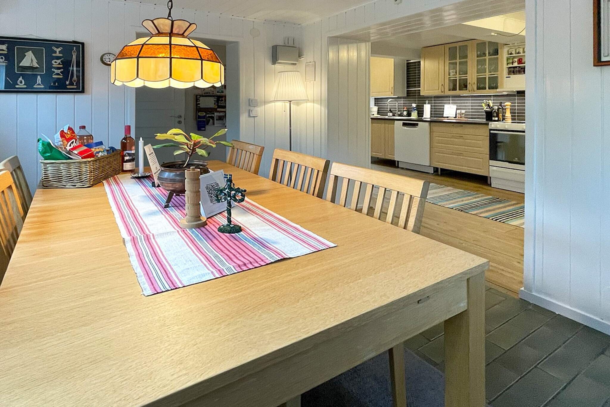 8 persoons vakantie huis in Beddingestrand - Binnen