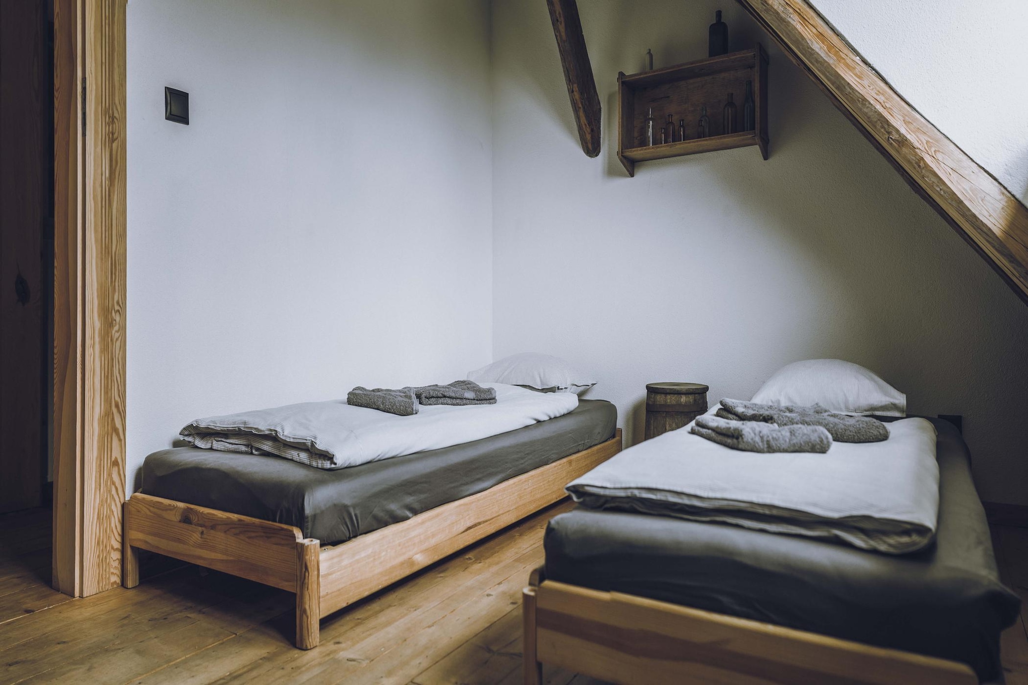 Dom Sokolik- Walnut Apartment - Bedroom