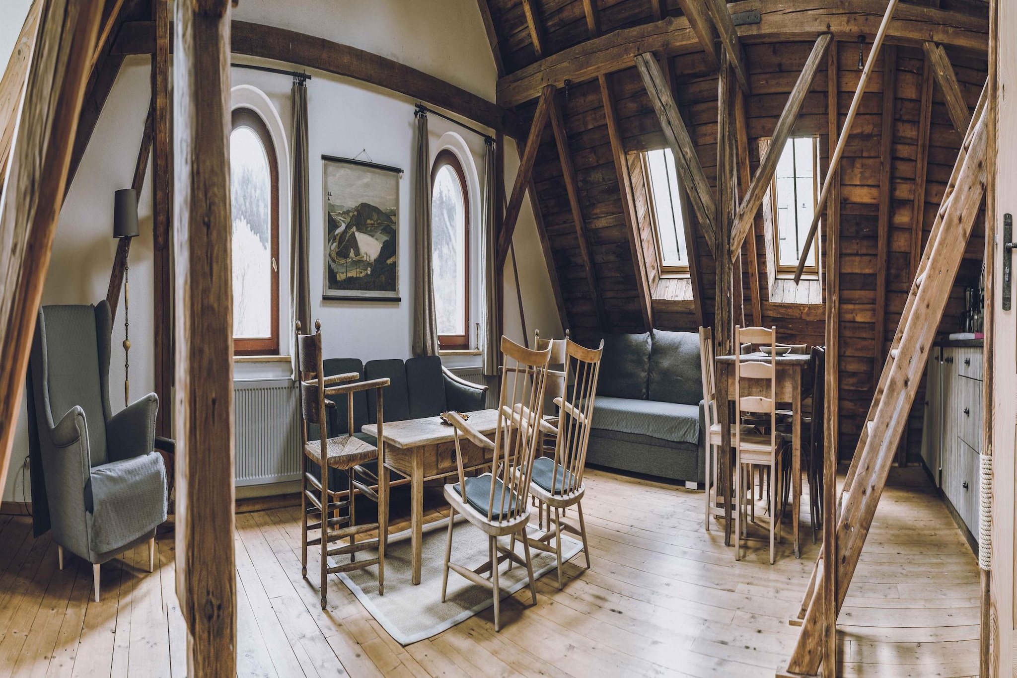Dom Sokolik- Walnut Apartment - Dining room
