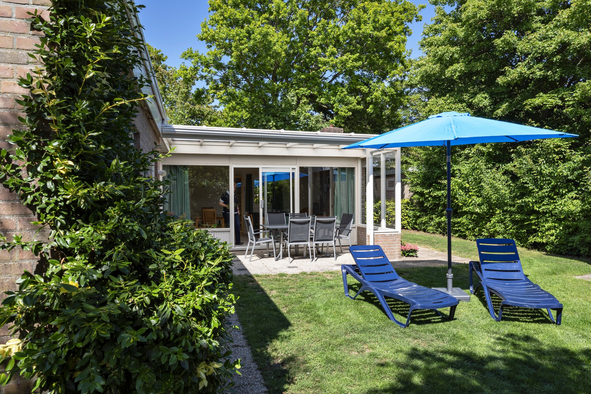 Leuke bungalow met zwembad vlakbij de Noordzee