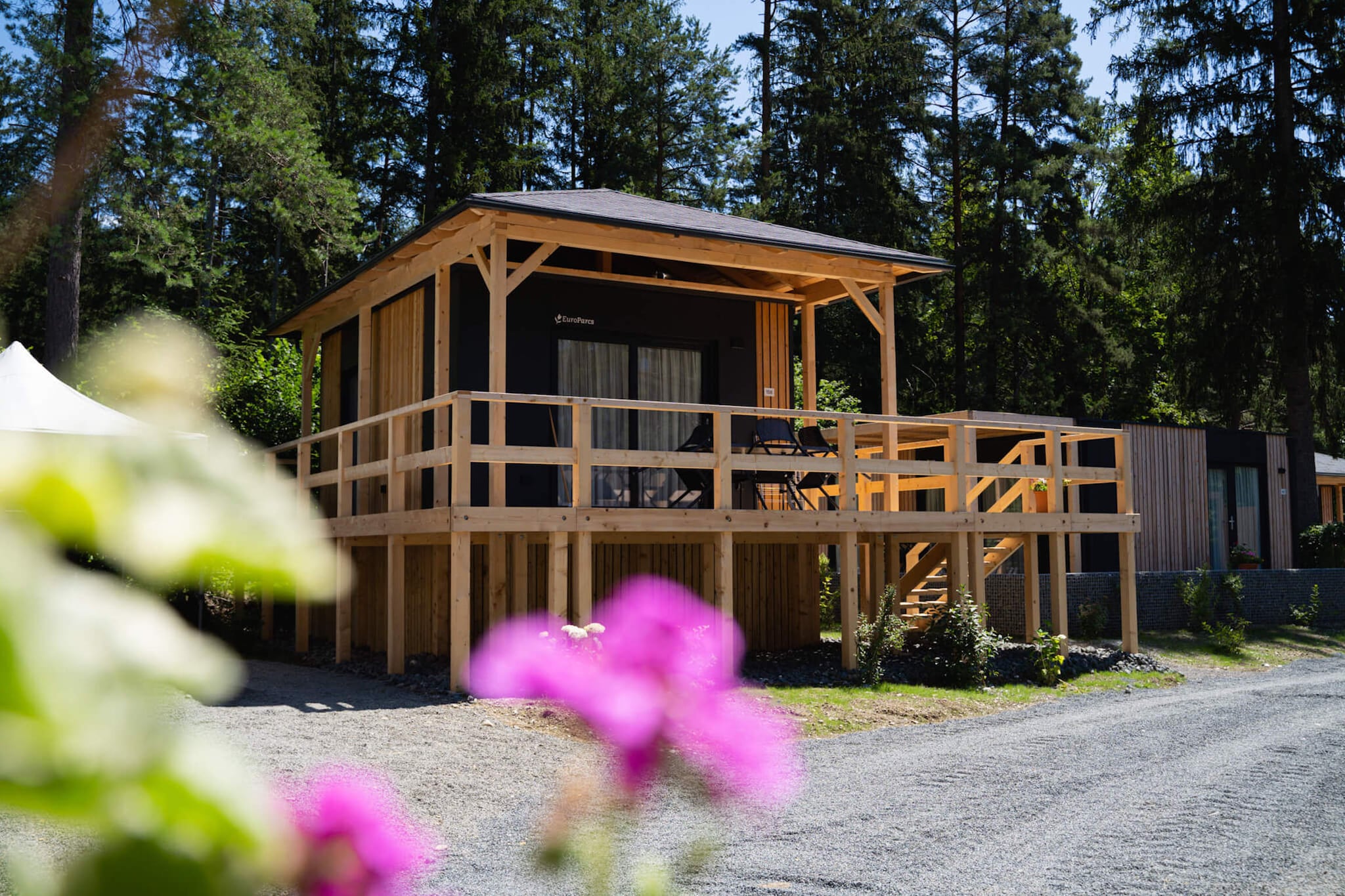 Exterior Summer