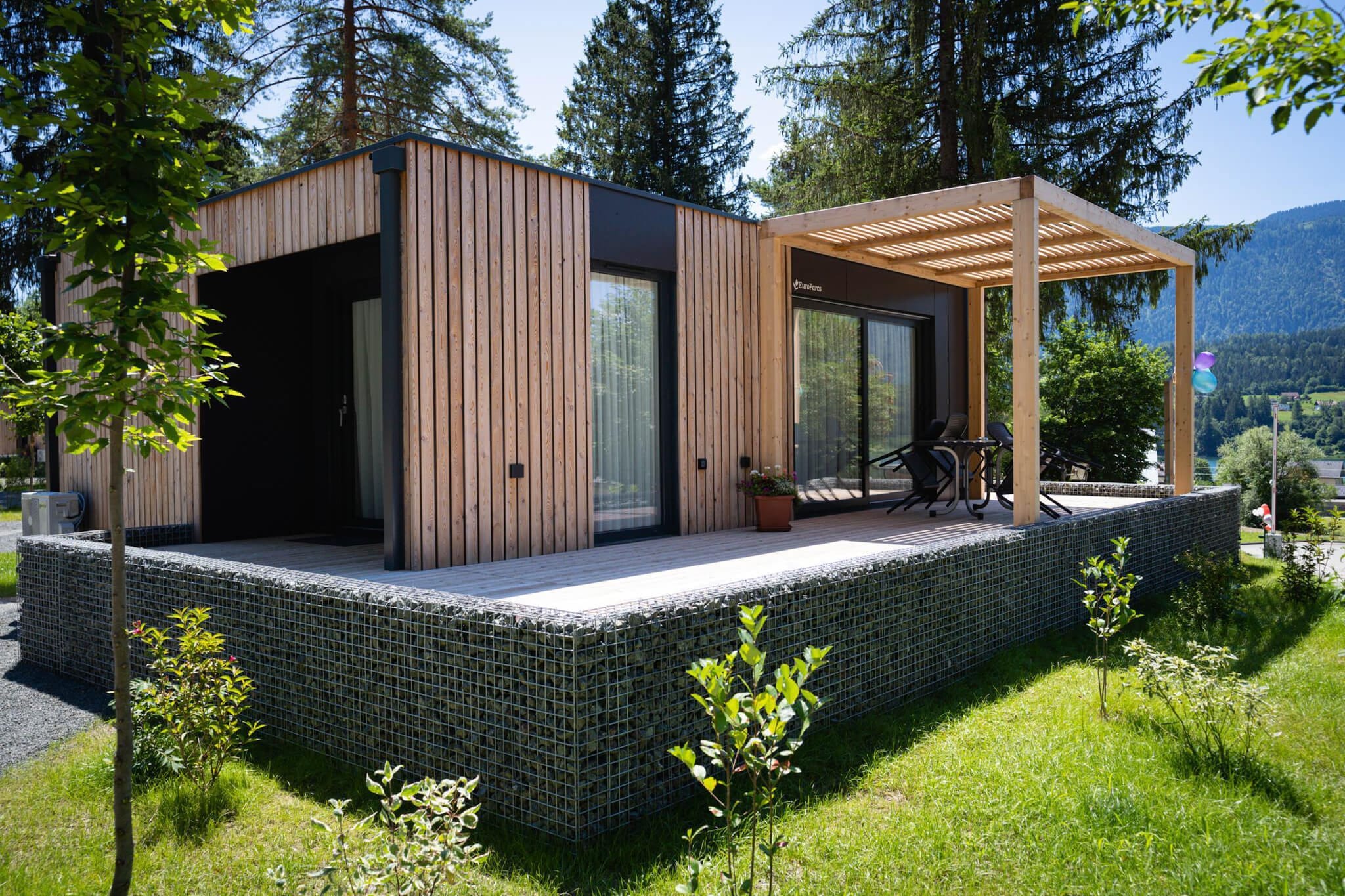 Exterior Summer