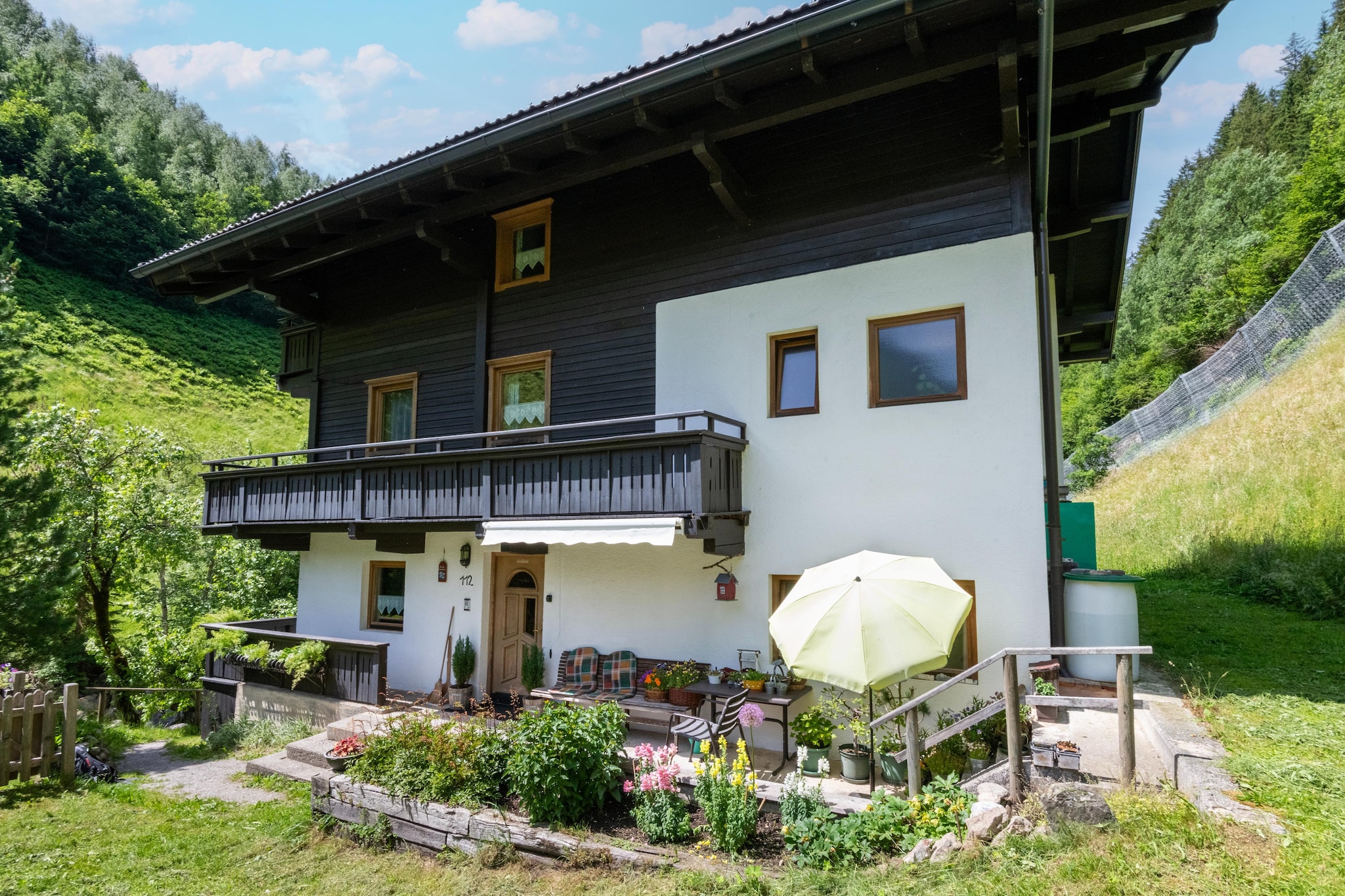 Exterior Summer