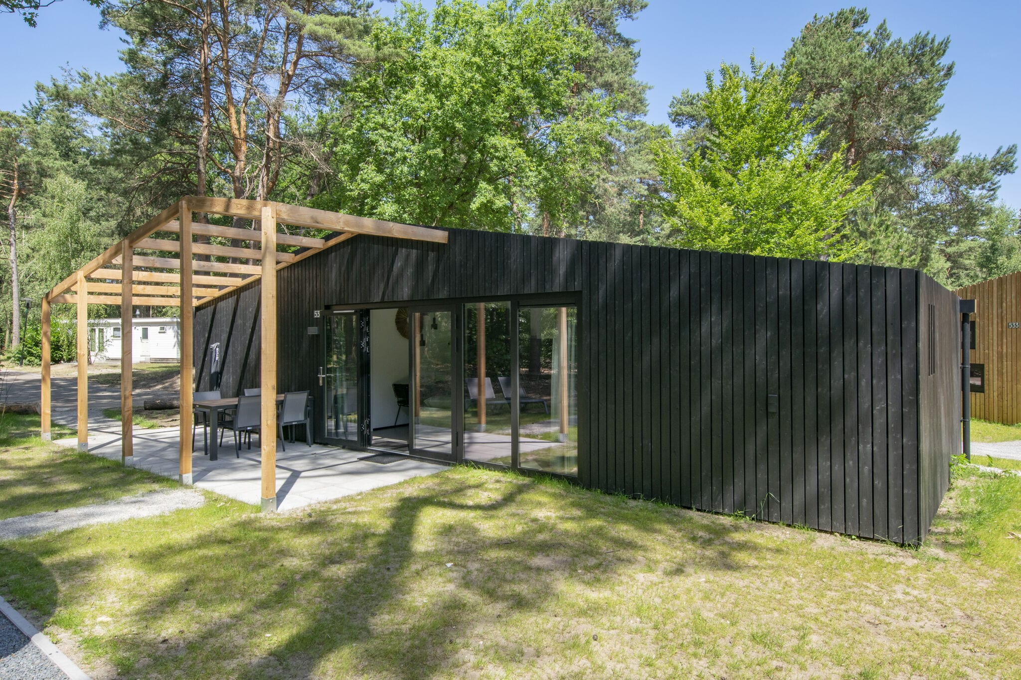 Modern chalet with wellness, in a holiday park at 12 km. from Eindhoven
