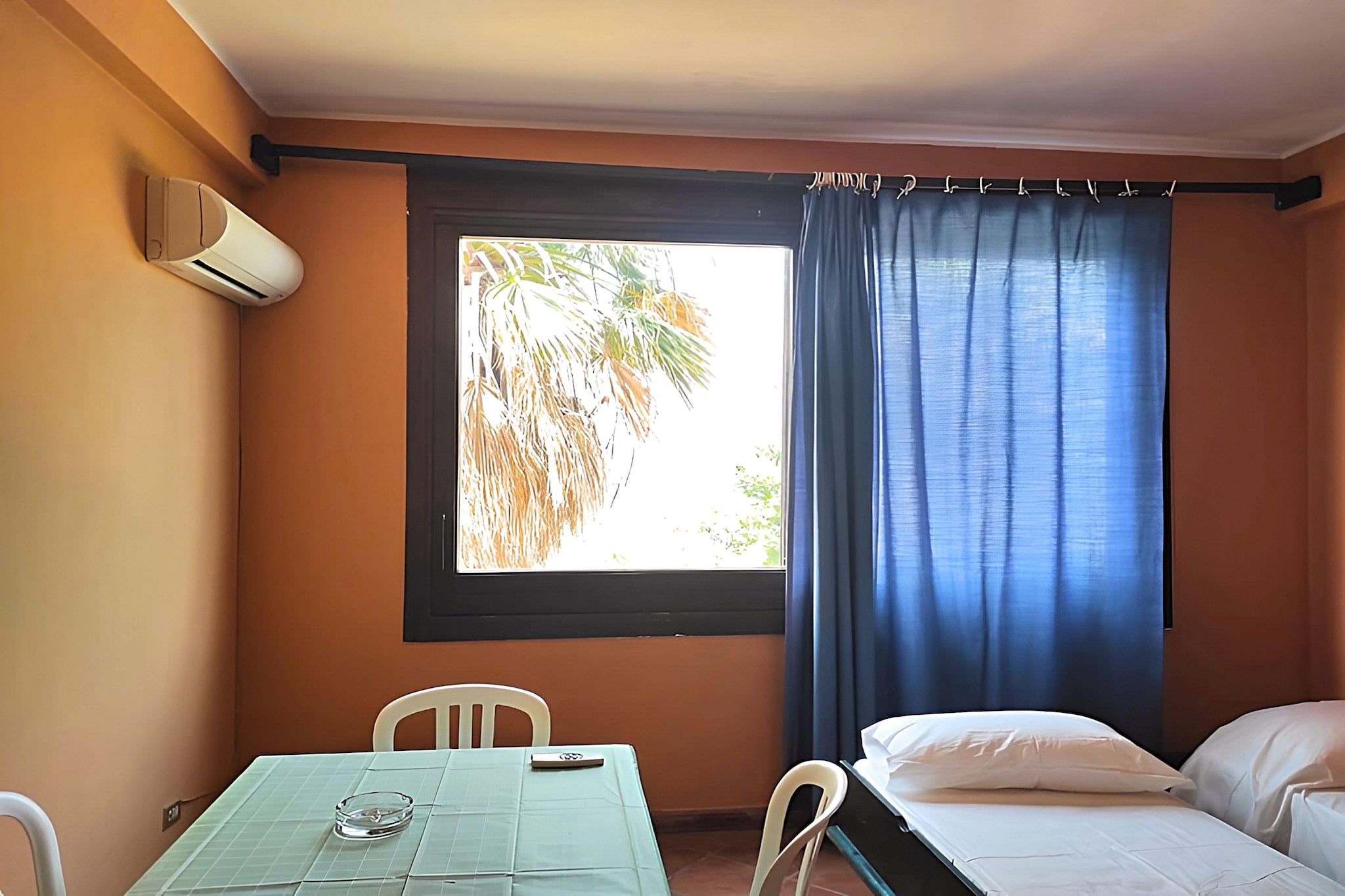 Belvilla by OYO Appealing apartment with pool