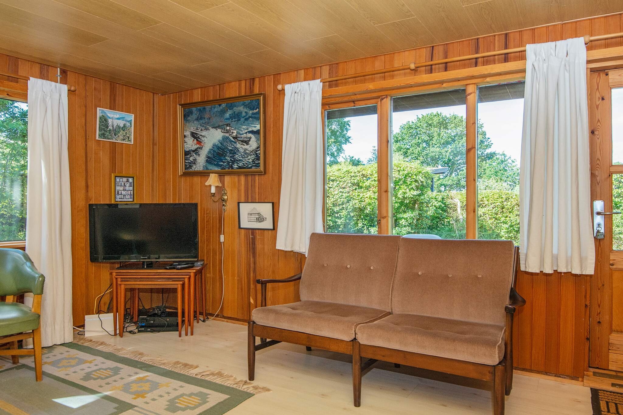 4 person holiday home in Grenaa-By Traum