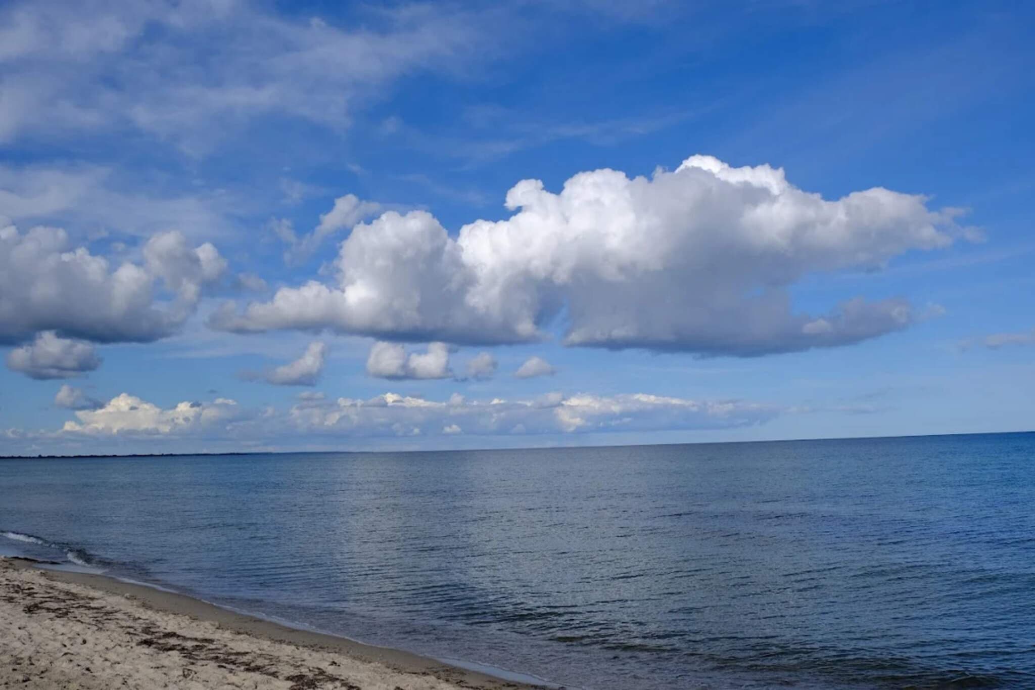 3 room,close to the sea/dike,renovate-Waterzicht