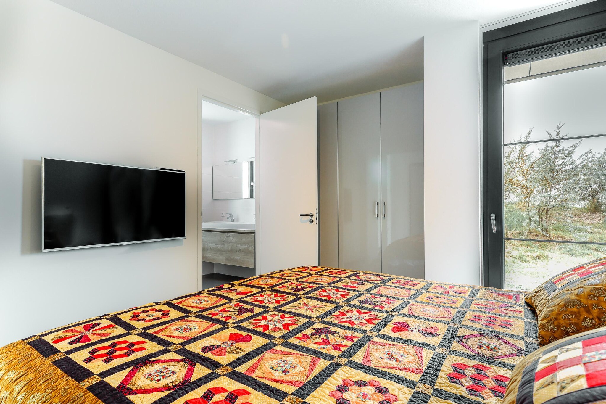 Bed Room