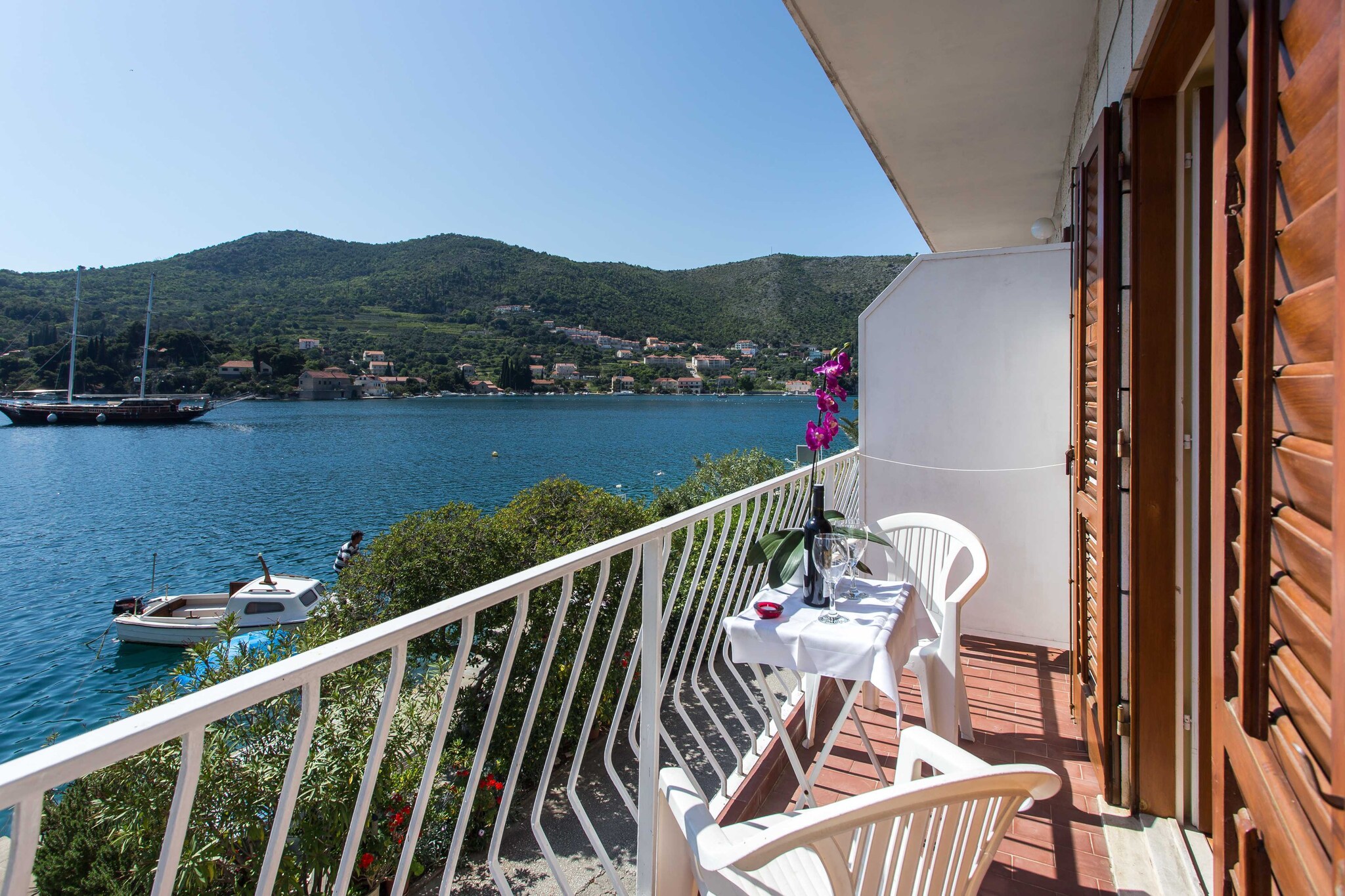 Villa Malfi-Studio Apartment with Balcony and Sea View (A2)