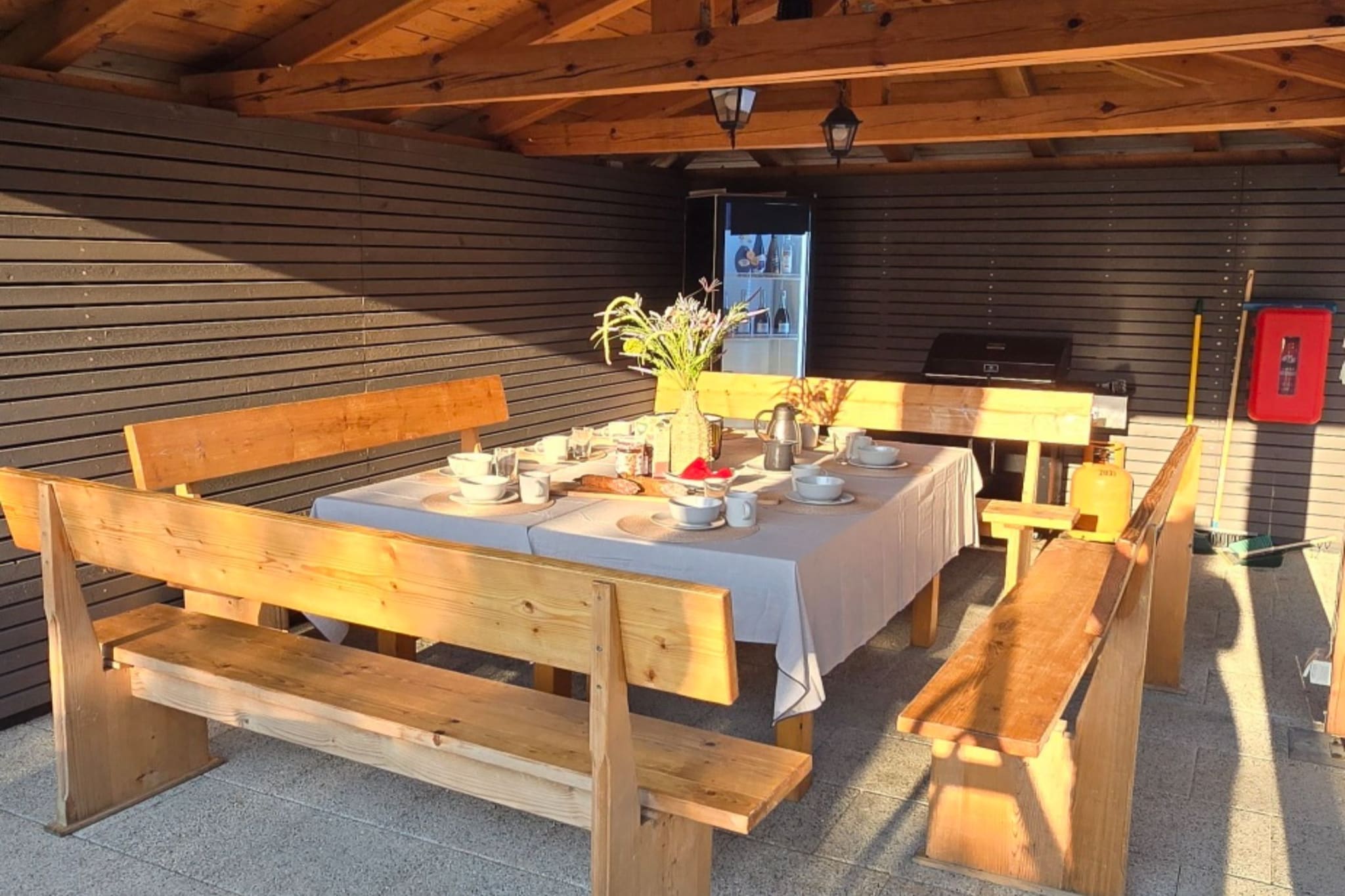 Holiday Home Thesaurum - Four Bedroom Holiday Home with Swimming Pool - Im Freien