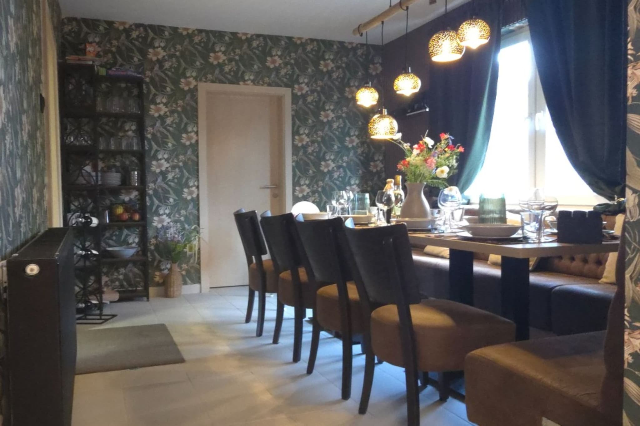Holiday Home Thesaurum - Four Bedroom Holiday Home with Swimming Pool