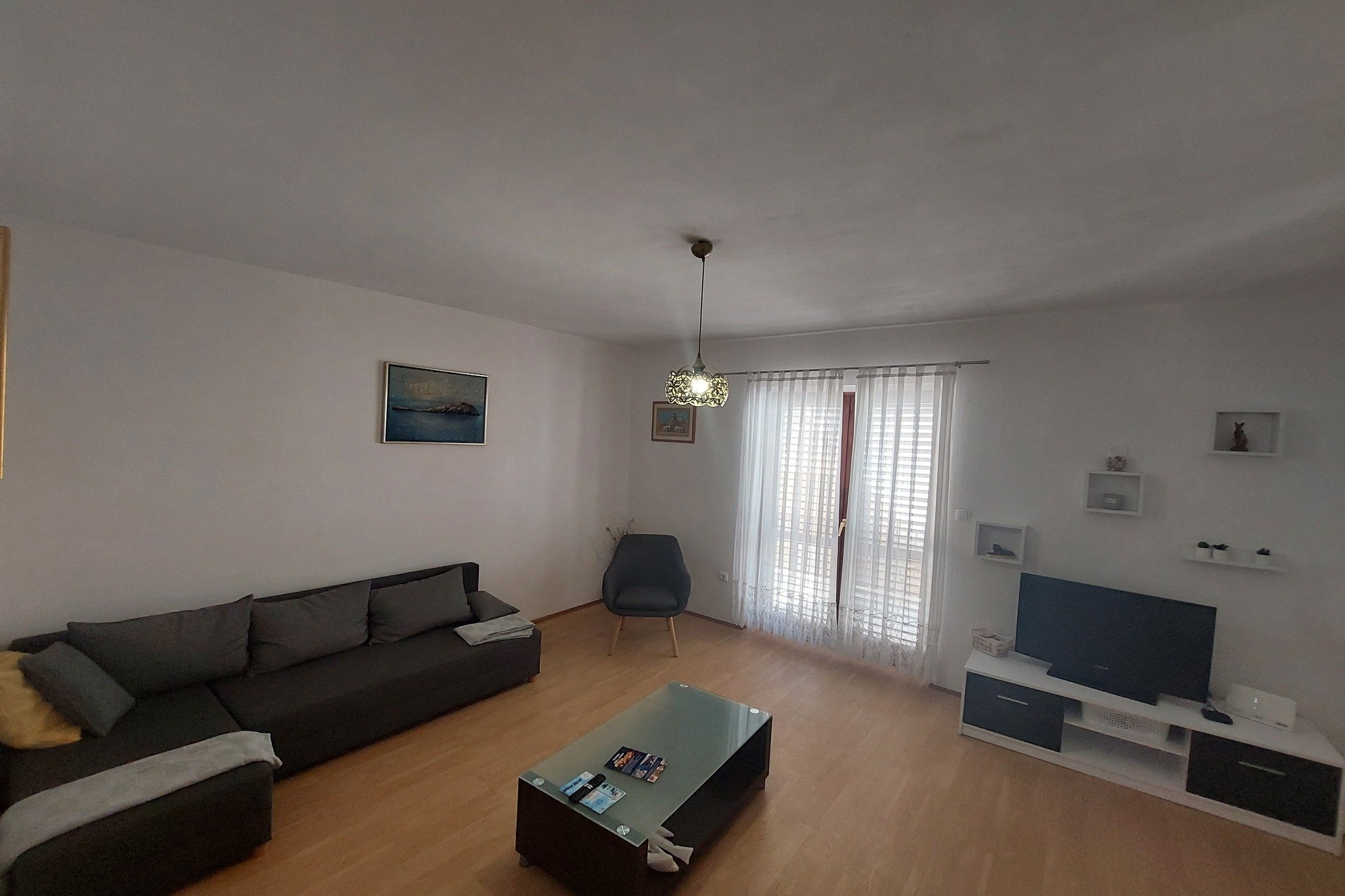 Apartment Dominik - Two Bedroom Apartment with Terrace and Sea View-Woonkamer
