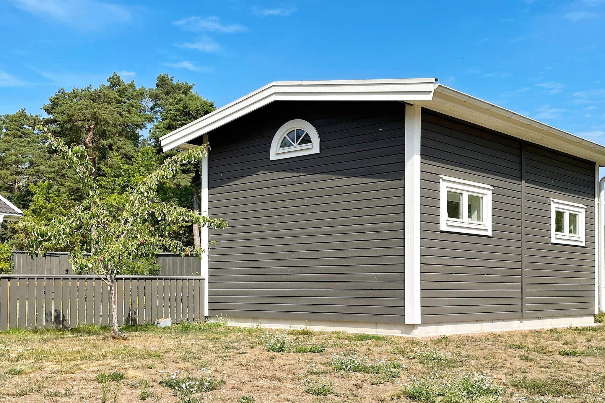 2 person holiday home in ROCKNEBY-By Traum