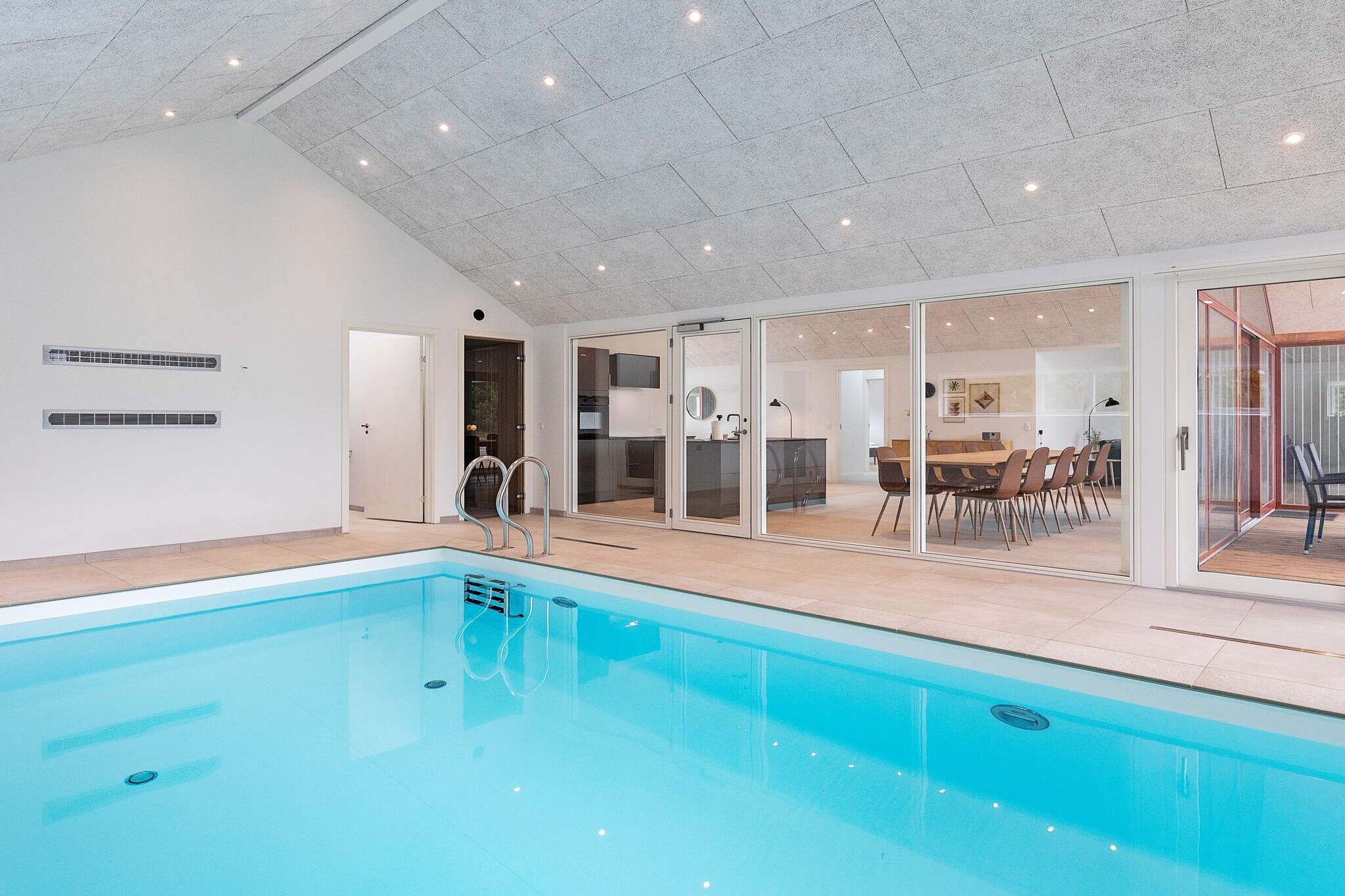 10 persoons vakantie huis in Jerup-By Traum - Zwembad