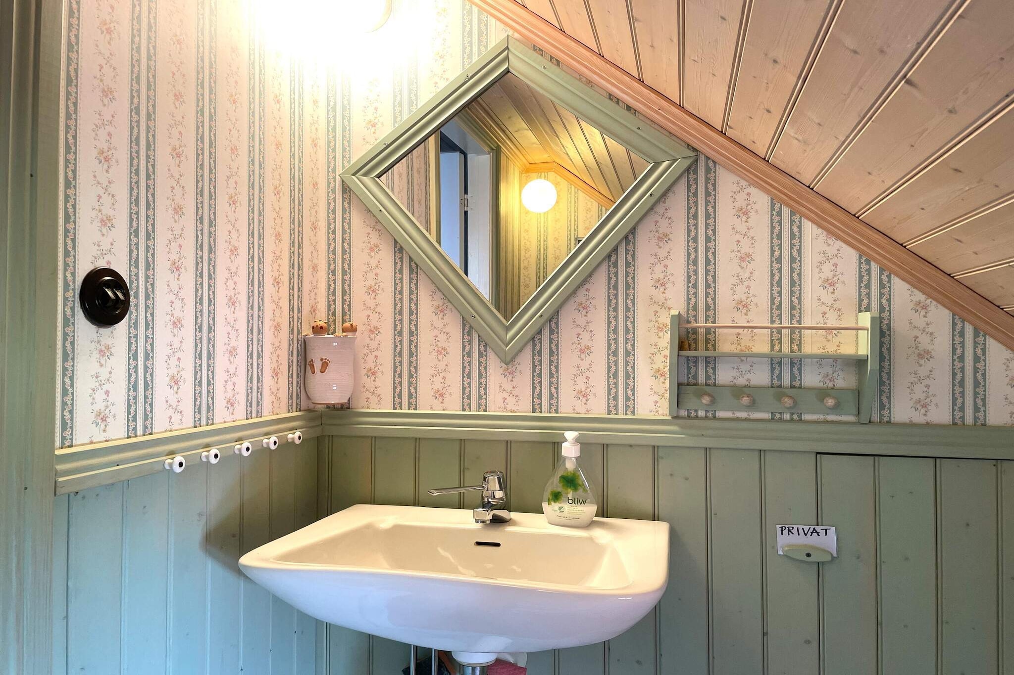 Charmante cottage op het platteland in Bohuslän - Binnen