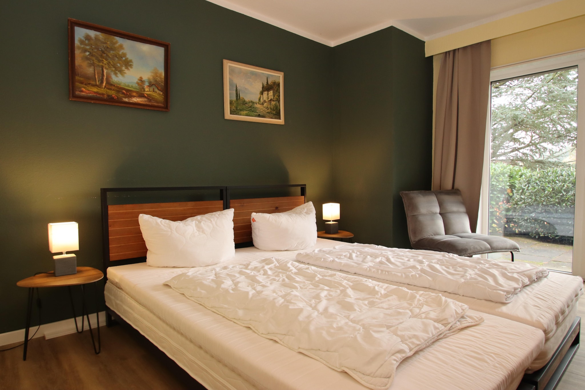 Bed Room