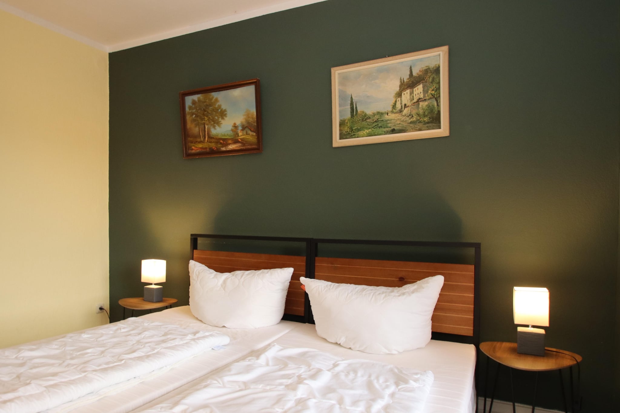 Bed Room