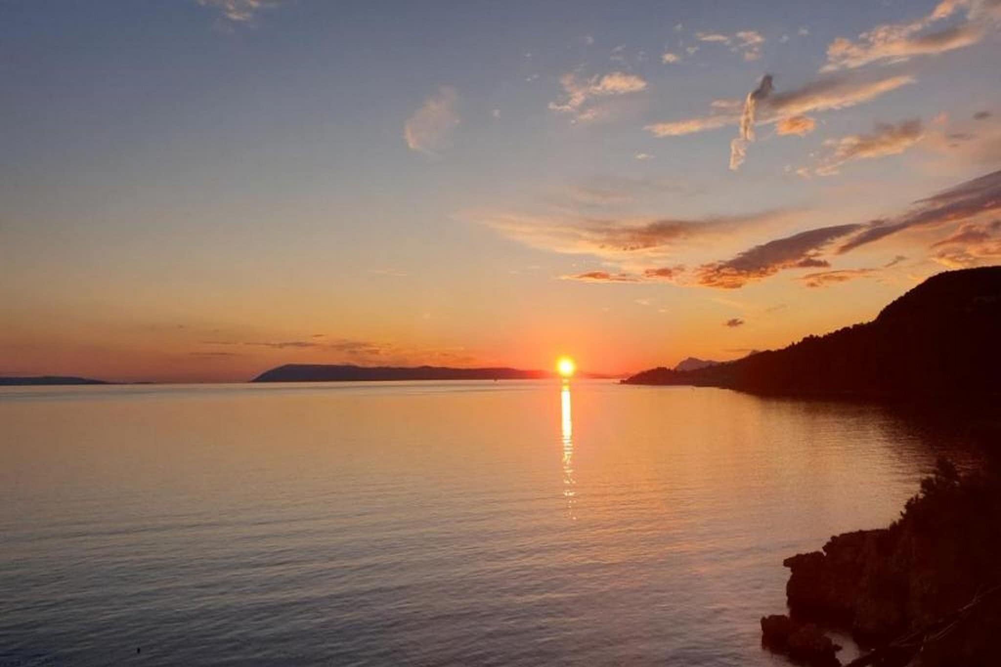 Apartments Jereb - One Bedroom Apartment with Balcony and Sea View (Stela)-Ambiance