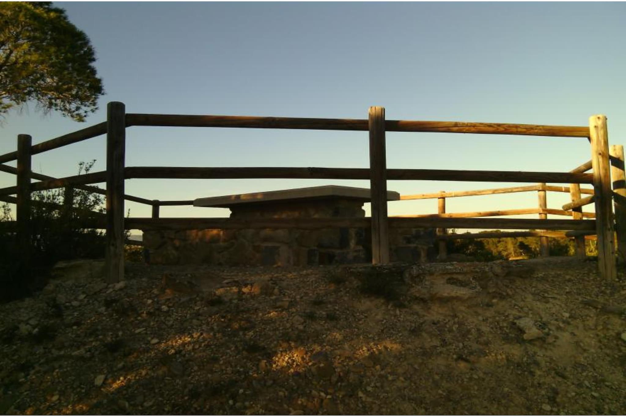 PRECIOSA CASA RURAL CON JARDIN - Gebiete Sommer 1 km