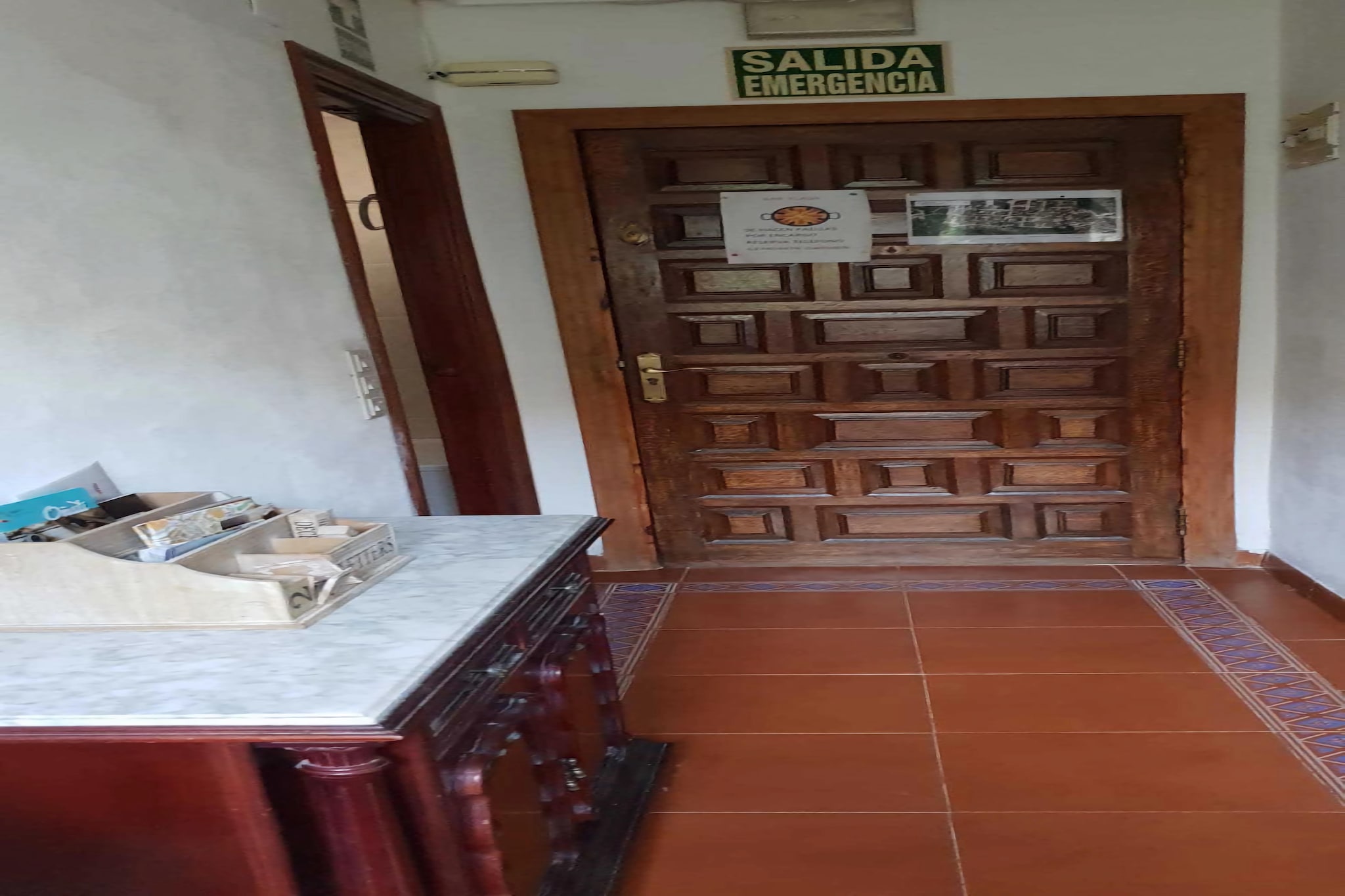 PRECIOSA CASA RURAL CON JARDIN - Flur