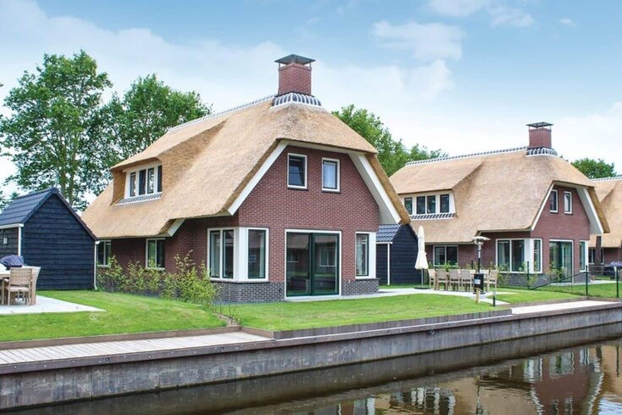 Wellness villa with sauna in Friesland