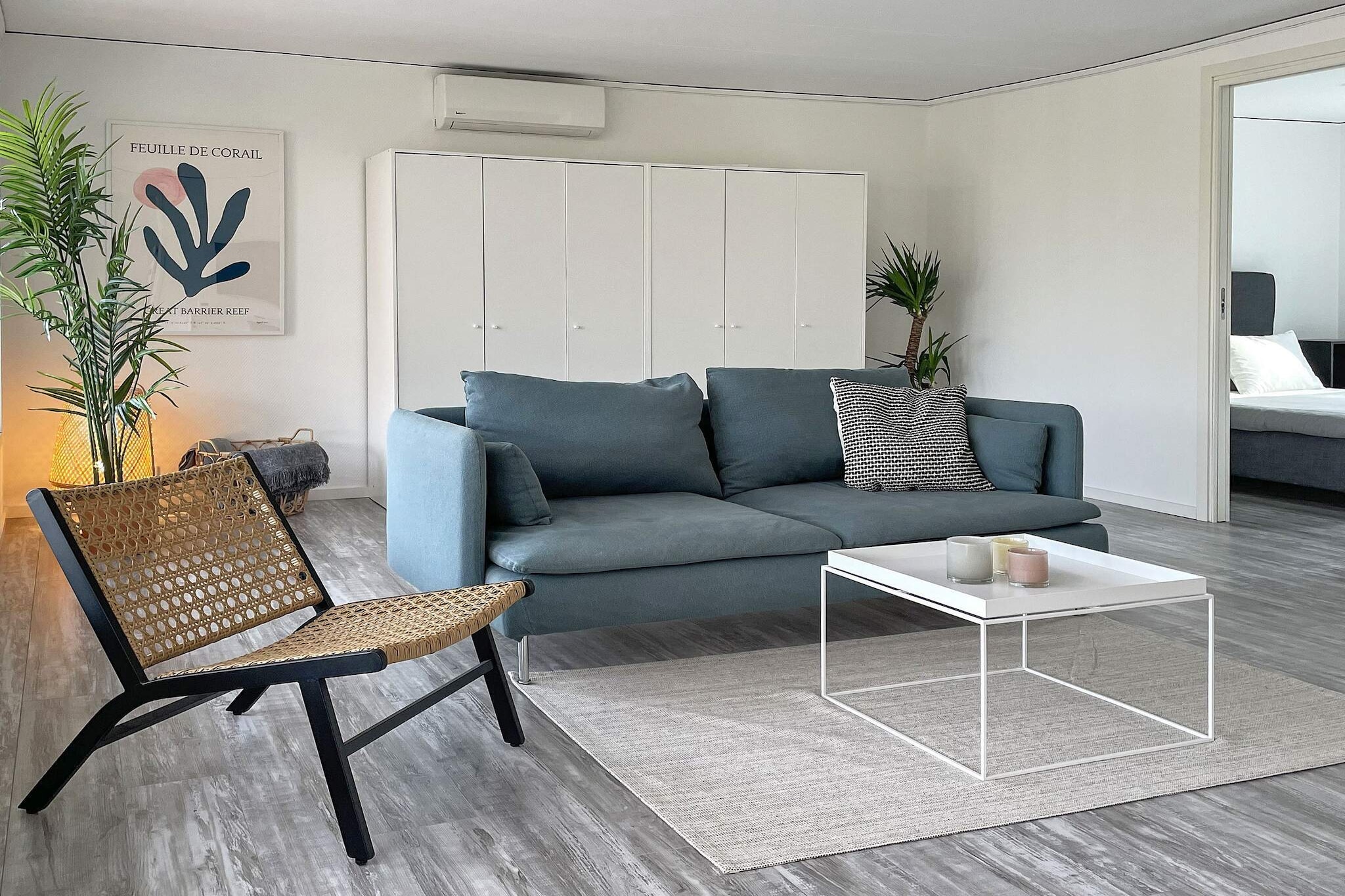 Completely renovated, state-of-the-art apartment in RÃ¤lla on Ã–land with proximity to both Borgholm and FÃ¤rjestaden (1.5 miles). The apartment is nicely furnished throughout. Here you have a large living room with sofa, armchair, large Smart TV and Wifi. There are two bedrooms equipped with roller blinds where you can sleep well, one with a double bed, the other with a bunk bed. In the stylish kitchen with dishwasher you can prepare your meals, there is also a nice dining area here. You have a large balcony with outdoor furniture where you can enjoy pleasant days and evenings. Large ball grill is available. The apartment is located upstairs, next to/above the popular store RÃ¤lla Sport &amp; Fritid, along road 136, so the traffic can be heard from the outside, but the apartment is well insulated when you close. Within walking distance down to the sea is the RÃ¤lla-Ekerum Nature Reserve with exercise tracks that are usually appreciated by those who want to exercise, but also by berry and mushroom pickers. It is 3km down to Stora RÃ¶r's harbor and bathing area. Here you have Grandma's Stone Oven Bakery &amp; Coffee House, which is nicely located by the sea. In summer, their fine bistro is also open. The long sandy beaches in KÃ¶pingsvik are a quarter of an hour away by car. It is 15 km to Borgholm, the perfect place to stroll among shops and enjoy a plethora of restaurants and ice cream parlors. Don't miss Borgholm's Castle Ruins where you can really feel the wings of history. In FÃ¤rjestaden you have fine restaurants. There is also Skansen Spa here if you want to enjoy a lovely spa environment/treatments. At Ekerum's Golf Club (3.5 km) you get both a great golfing and dining experience. Byxelkrok and BÃ¶da on Norra Ã–land are well worth a visit. You also have the proximity to Kalmar with a large selection of shopping and restaurants. Here is also the astonishing Kalmar Castle. Charging post for electric cars is available in the car park to be used against payment on the spot to the owner. Not for rent to youth groups/parties!